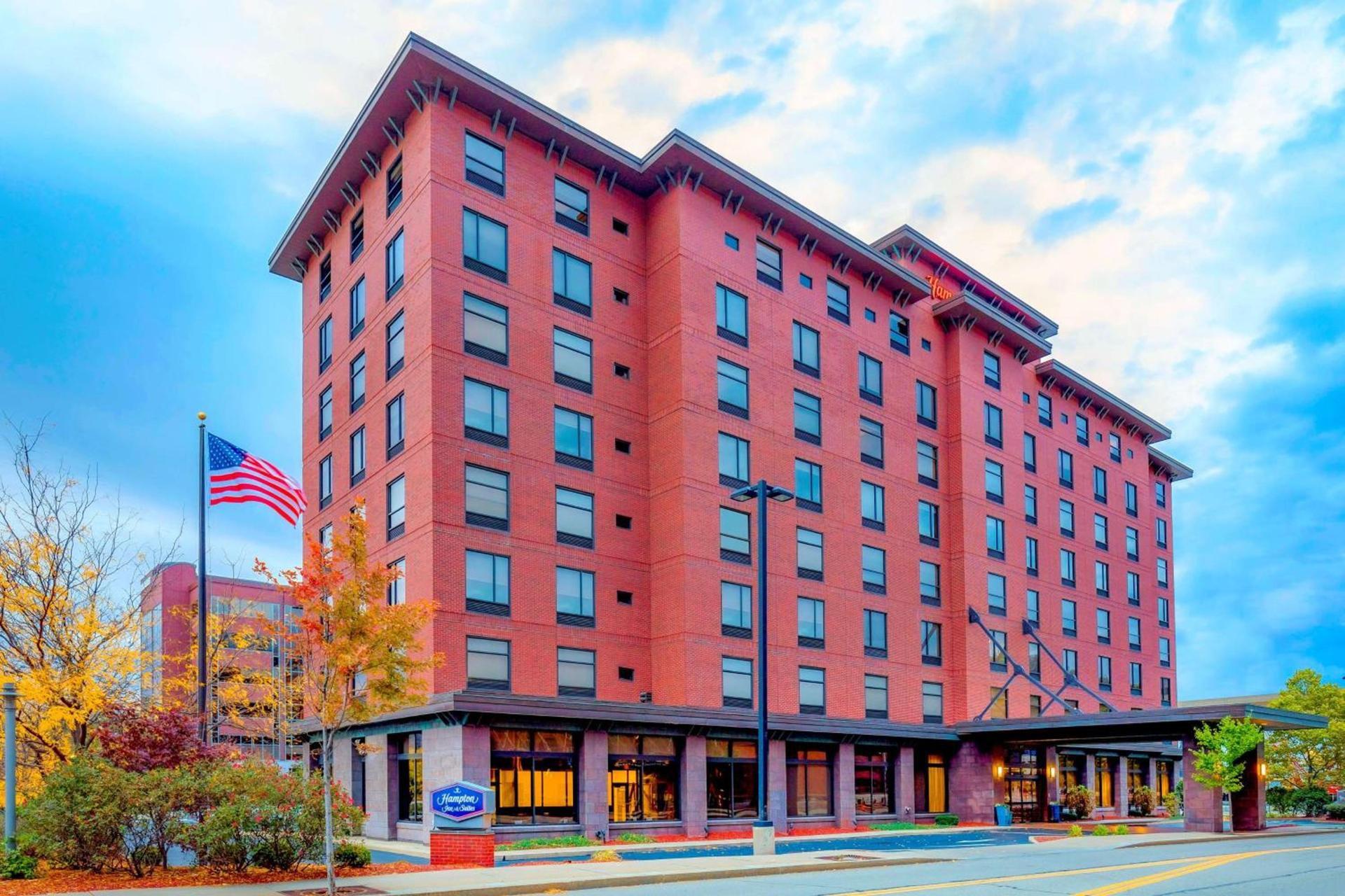 Hampton Inn & Suites Pittsburgh Downtown — hotel in Pittsburgh