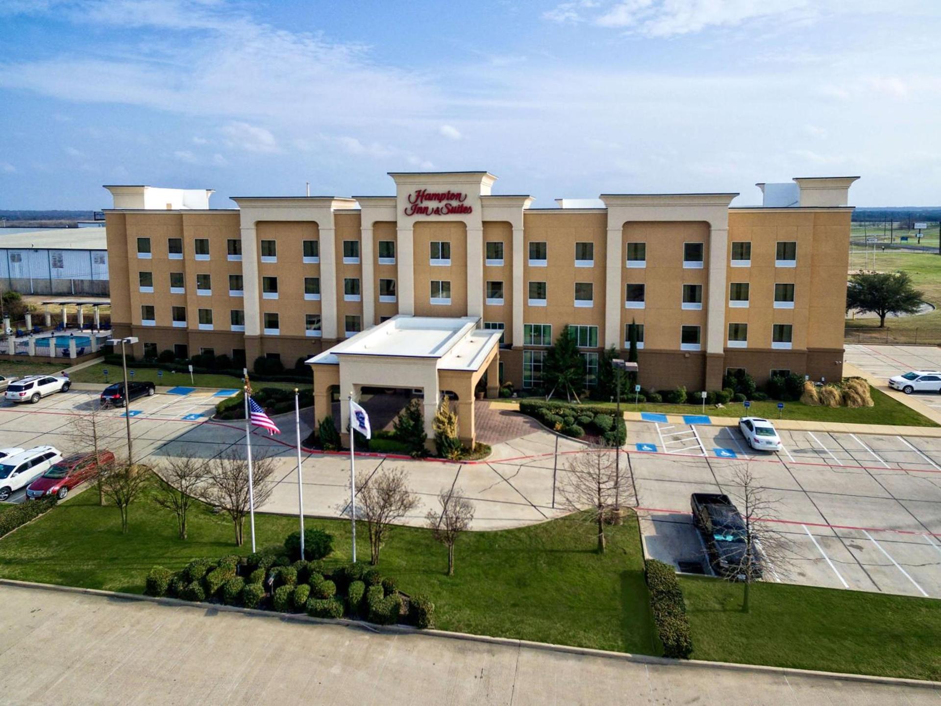Hampton Inn & Suites Corsicana — hotel in Corsicana