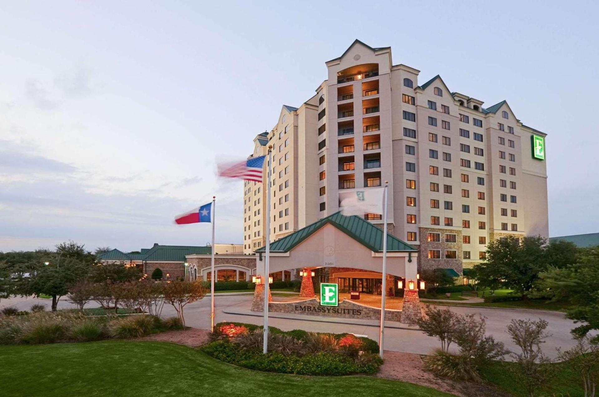 Embassy Suites Dallas - DFW Airport North — hotel in Grapevine