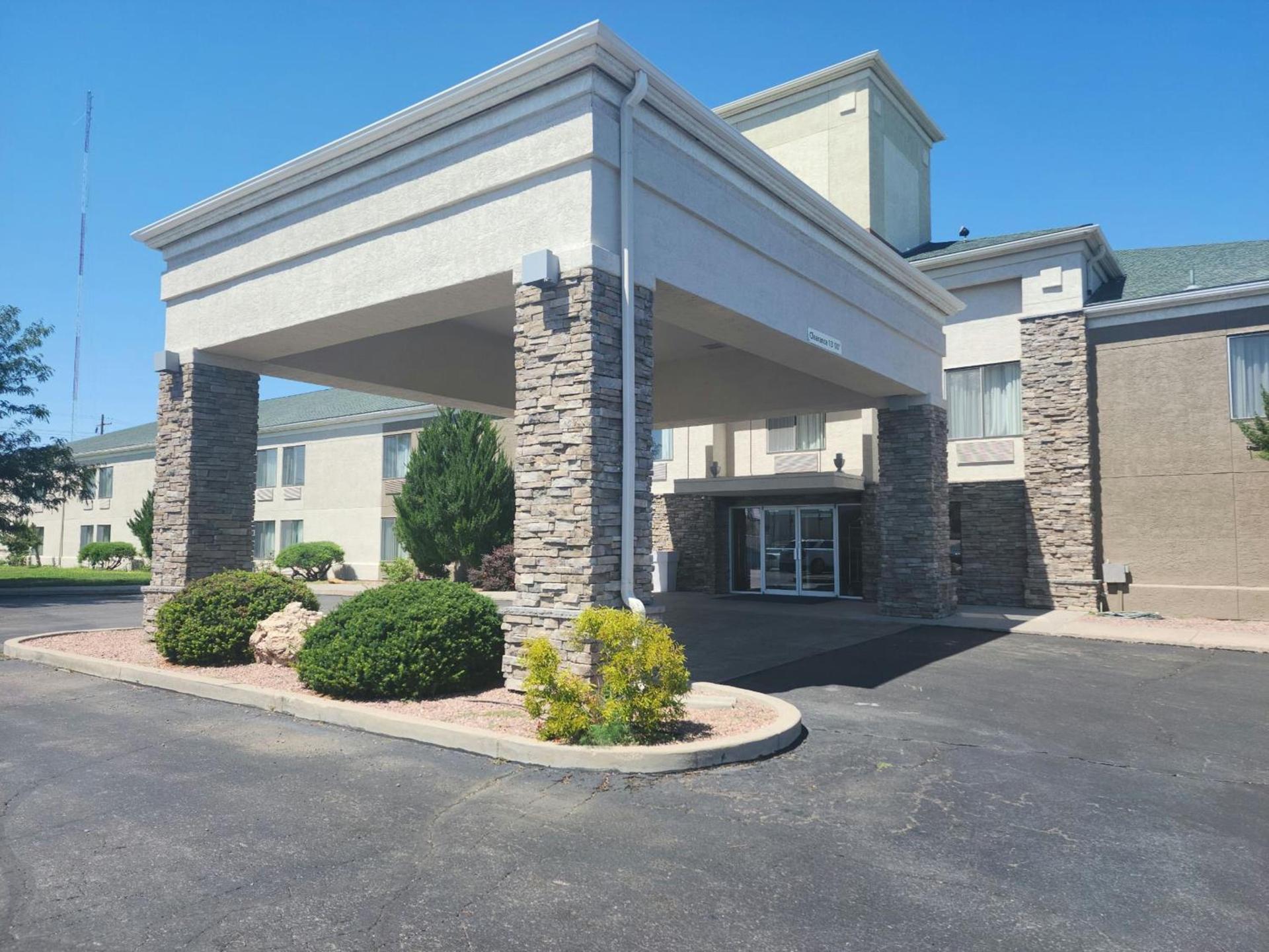 Holiday Inn Express La Junta by IHG — hotel in La Junta
