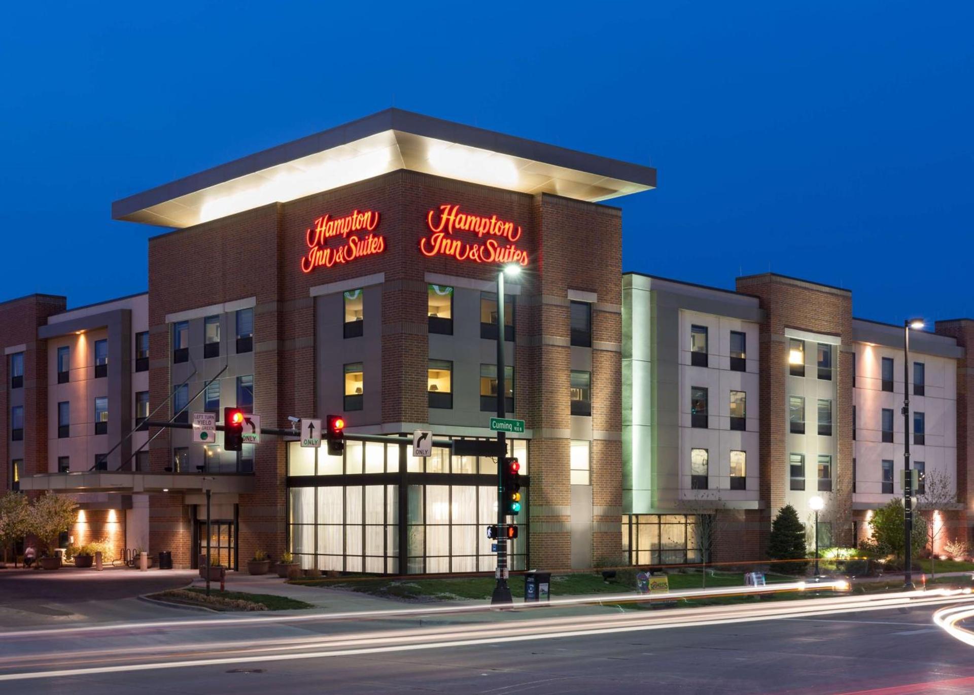 Hampton Inn & Suites Omaha-Downtown — hotel in Omaha