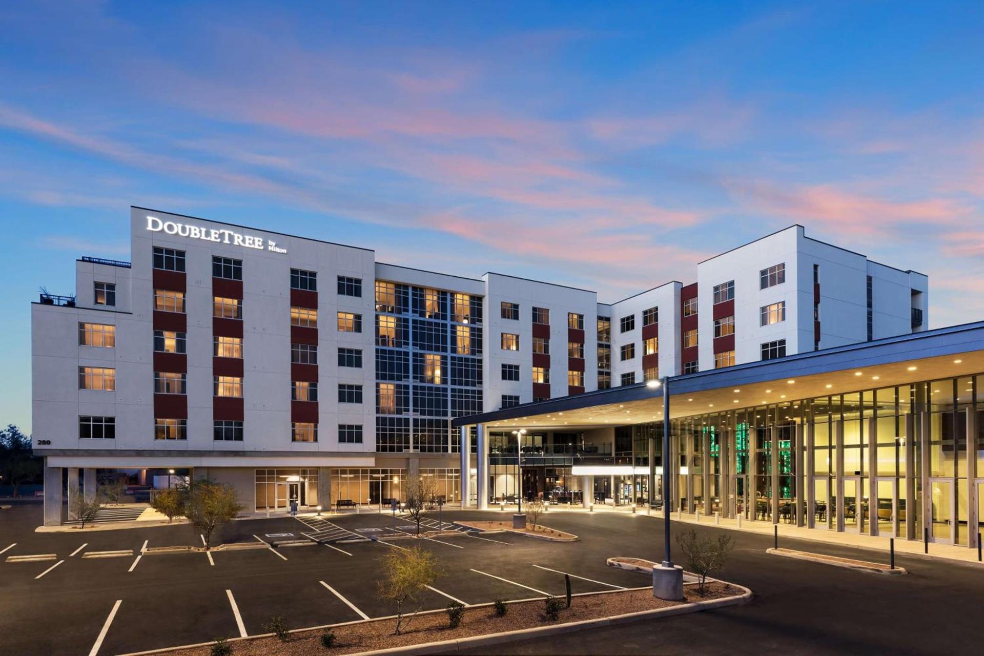 Doubletree By Hilton Tucson Downtown Convention Center — hotel in Tucson