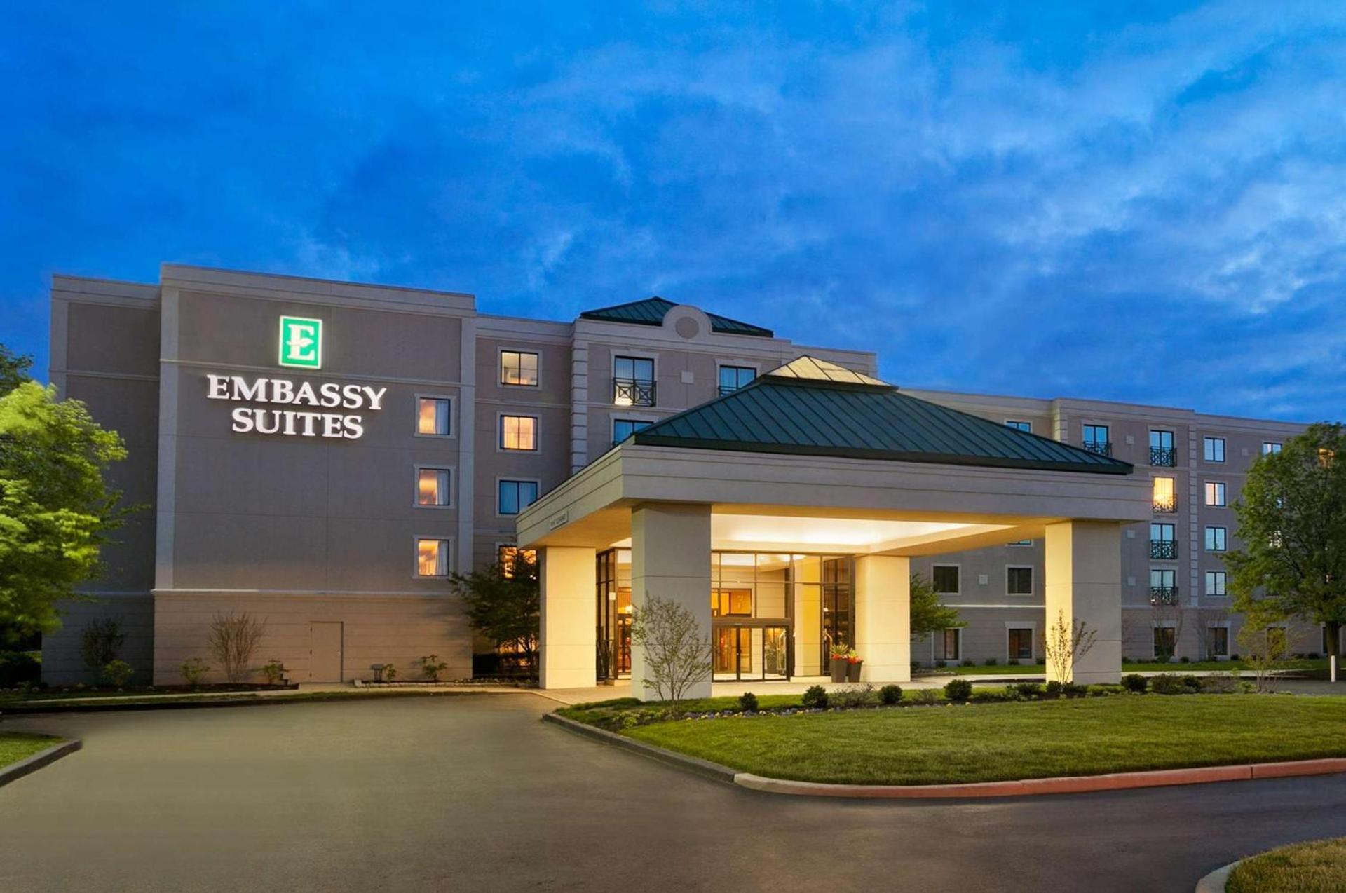 Embassy Suites by Hilton Philadelphia Airport — hotel in Philadelphia
