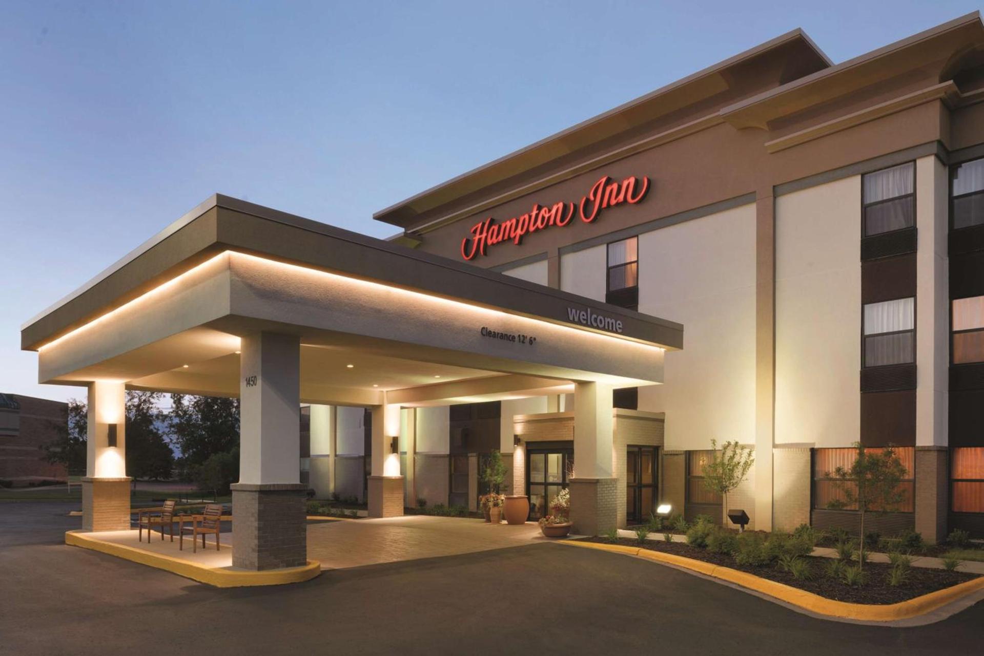 Hampton Inn Minneapolis St. Paul-Woodbury — hotel in Woodbury