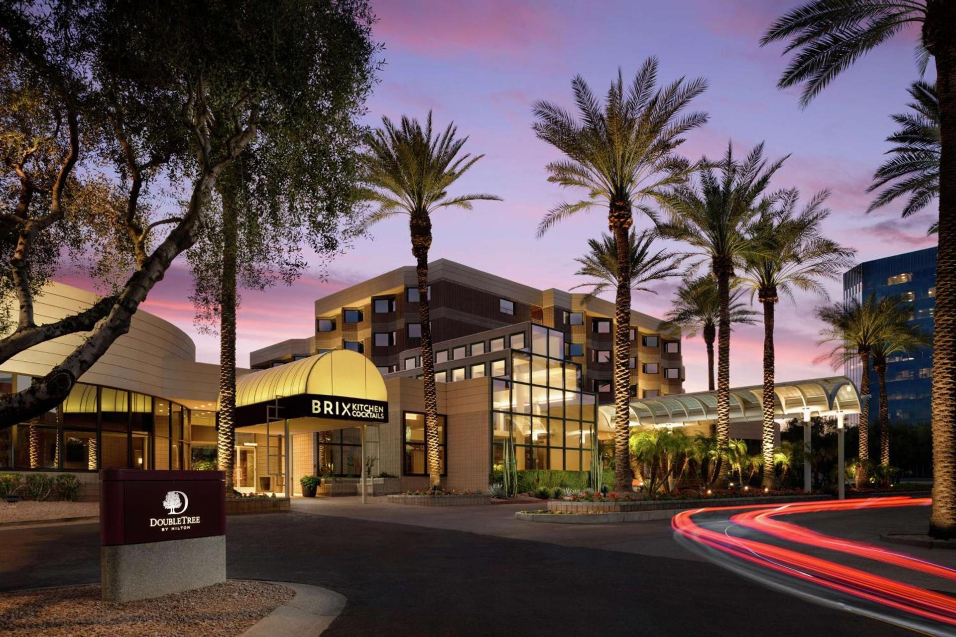 DoubleTree Suites by Hilton Phoenix — hotel in Phoenix