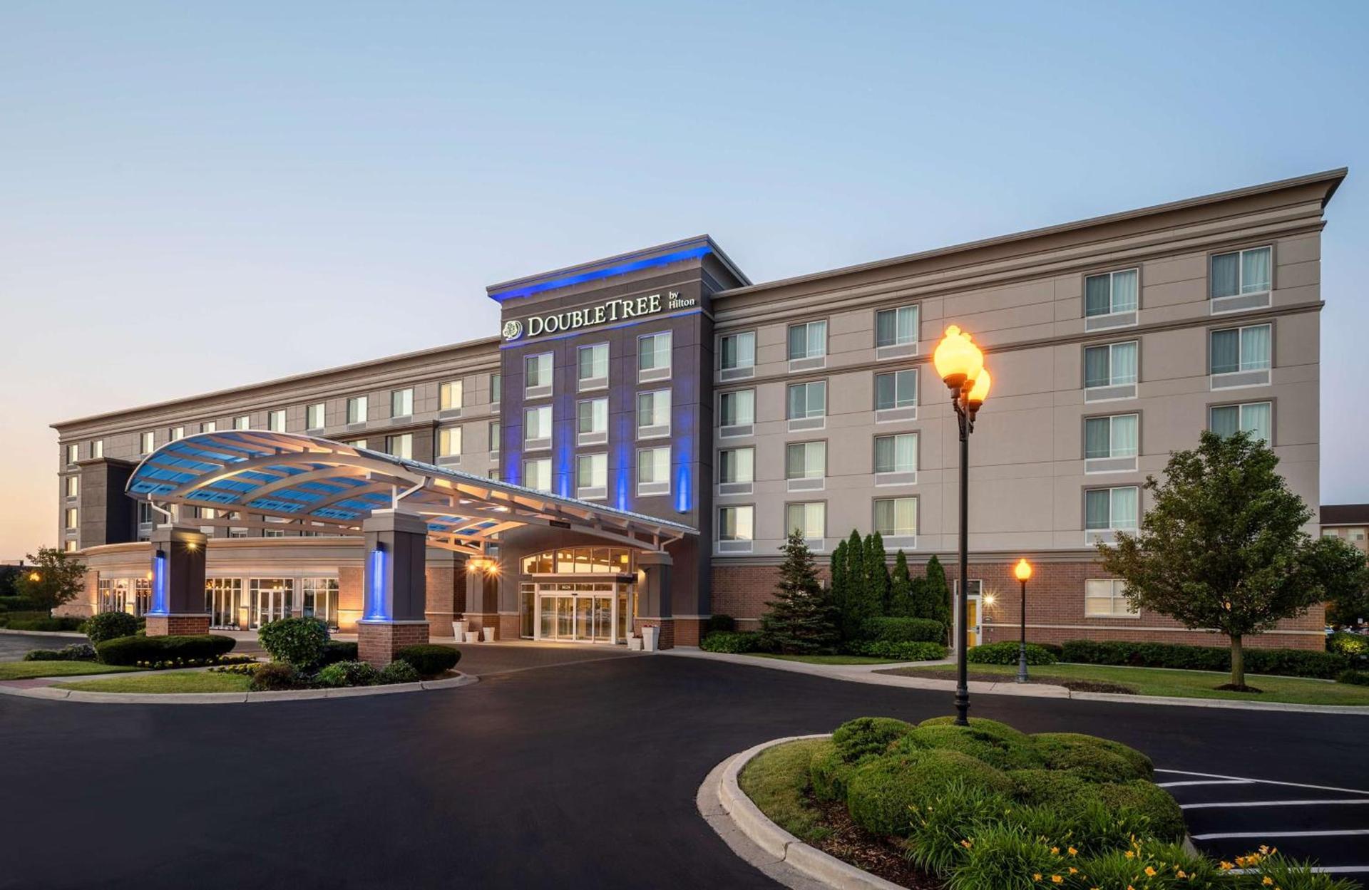 DoubleTree by Hilton Chicago Midway Airport, IL — hotel in Bedford Park
