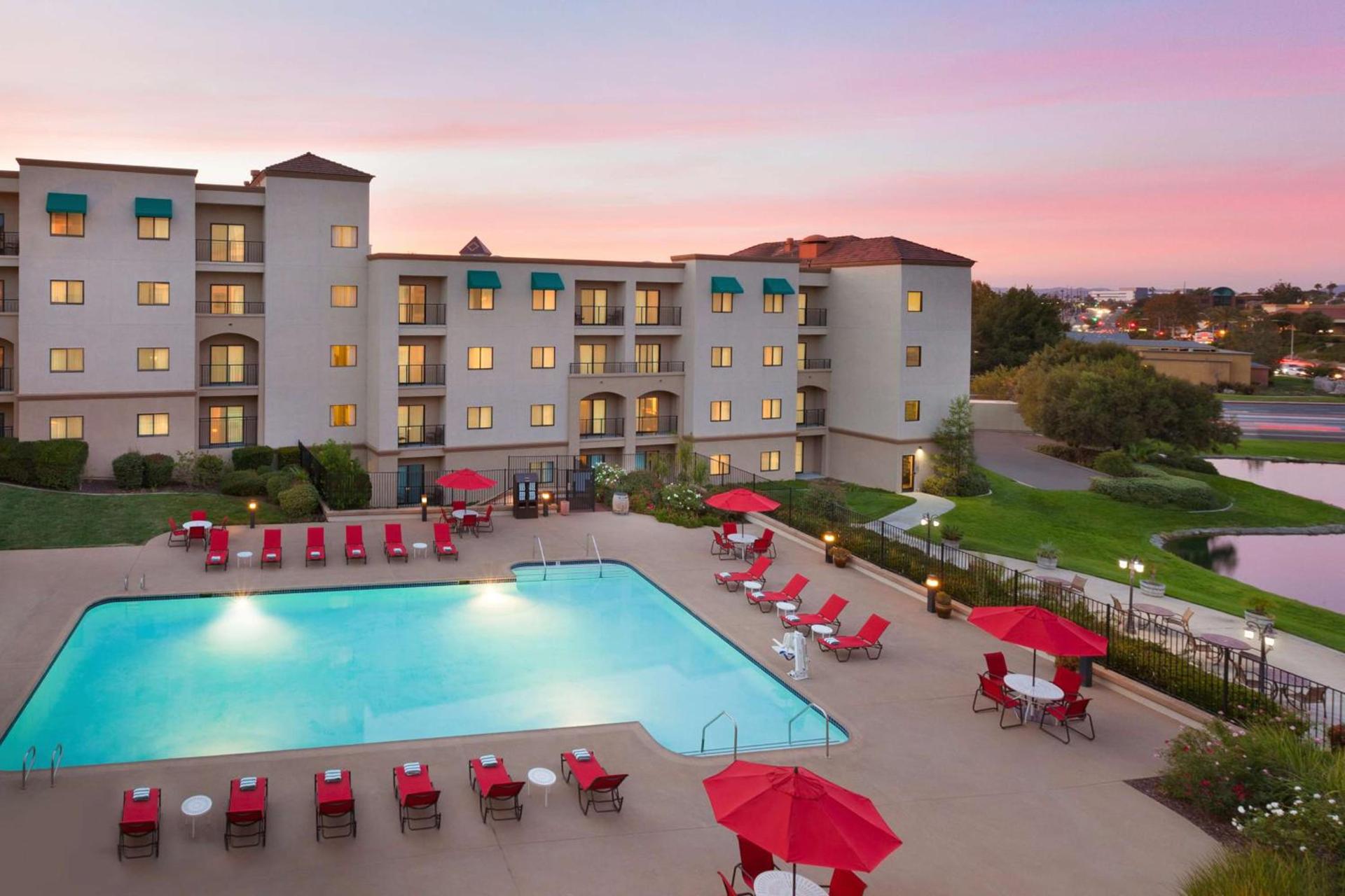 Embassy Suites by Hilton Temecula Valley Wine Country — hotel in Temecula