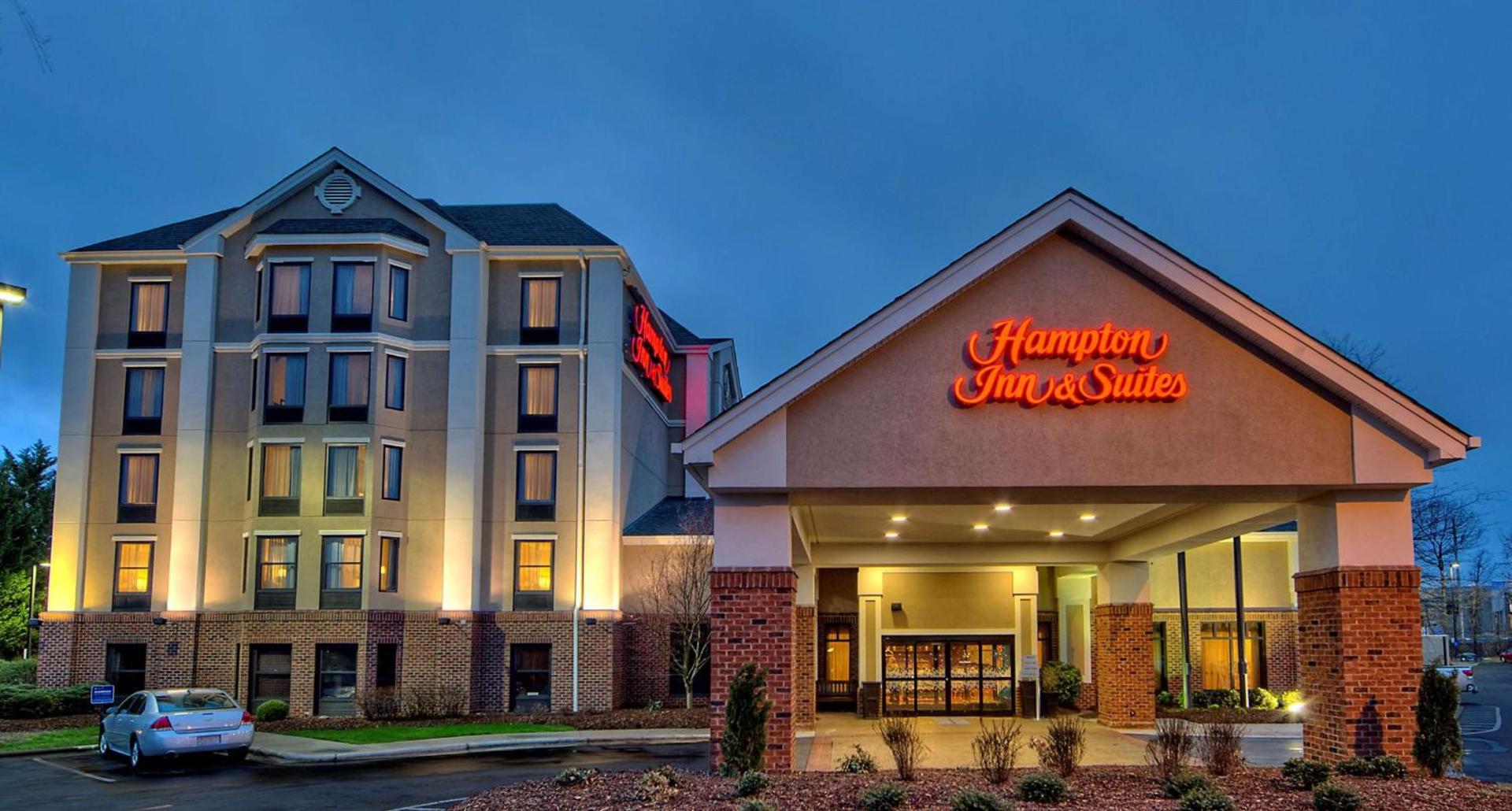 Hampton Inn and Suites Asheville Airport — hotel in Fletcher