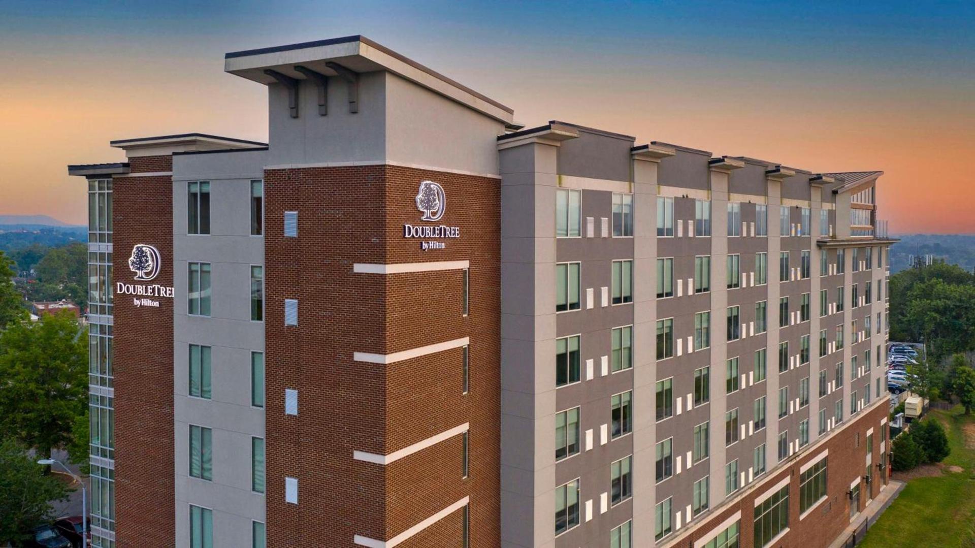 DoubleTree by Hilton Asheville Downtown — hotel in Asheville