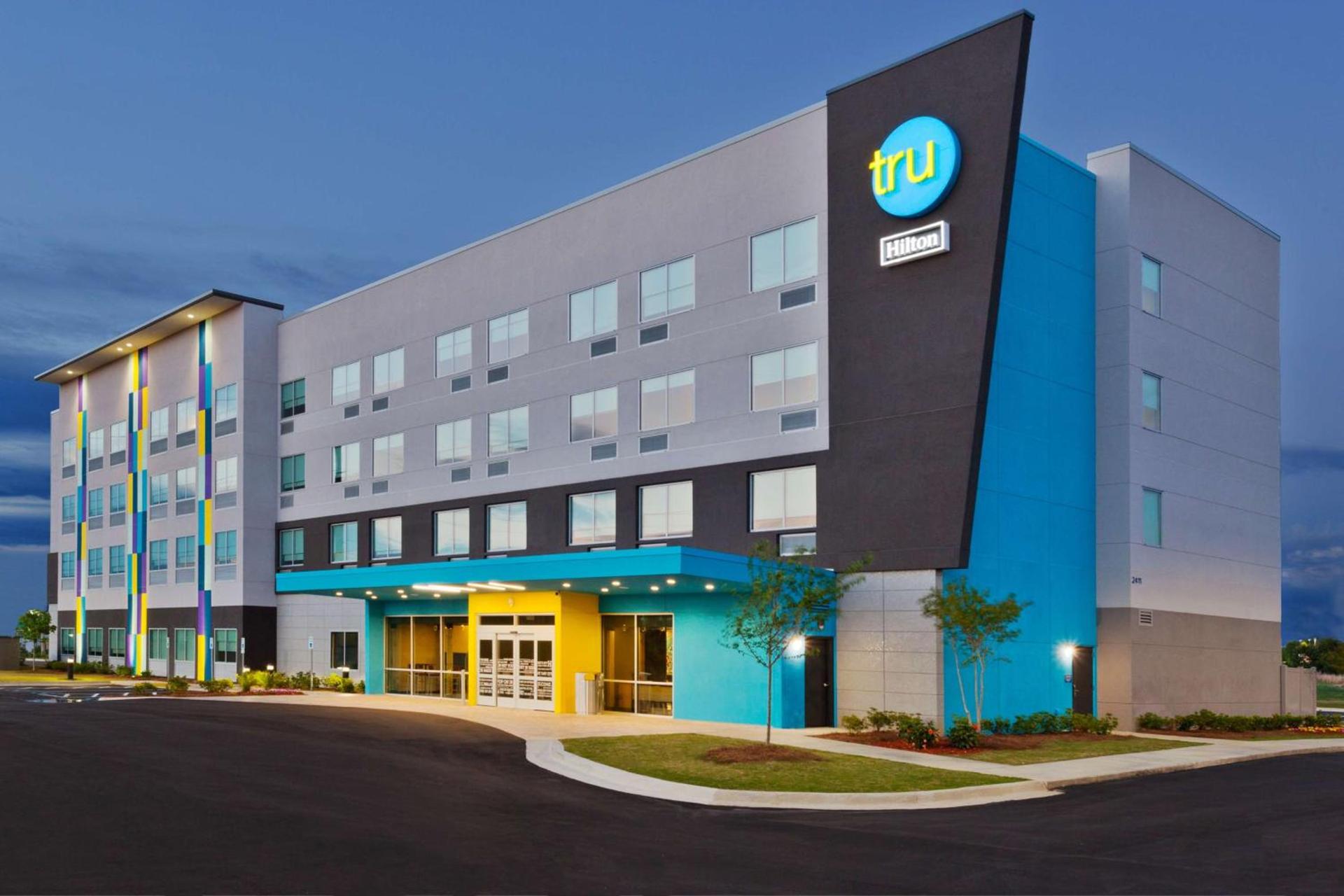Tru by Hilton Auburn — hotel in Auburn