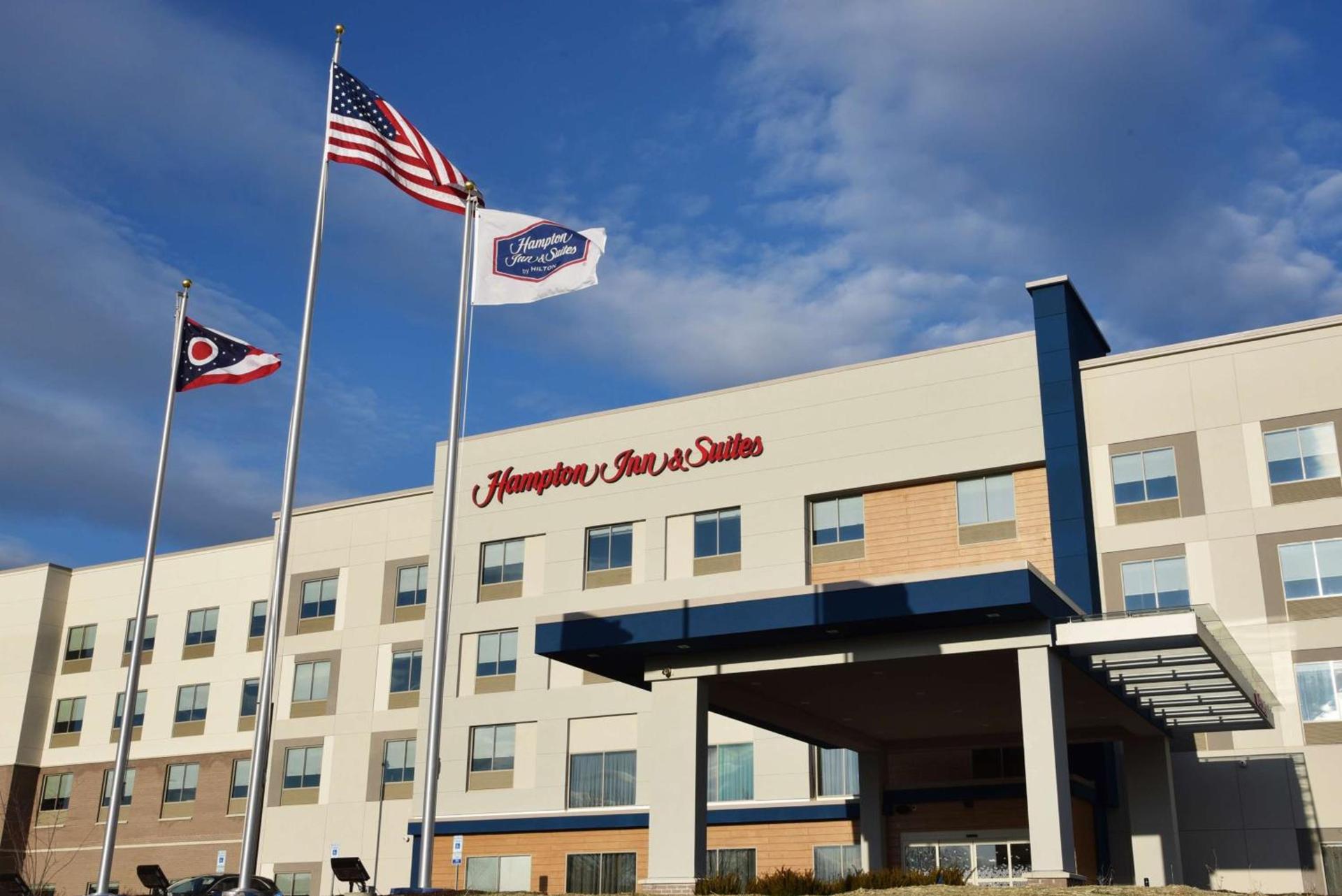 Hampton Inn & Suites Cincinnati Liberty Township — hotel in West Chester