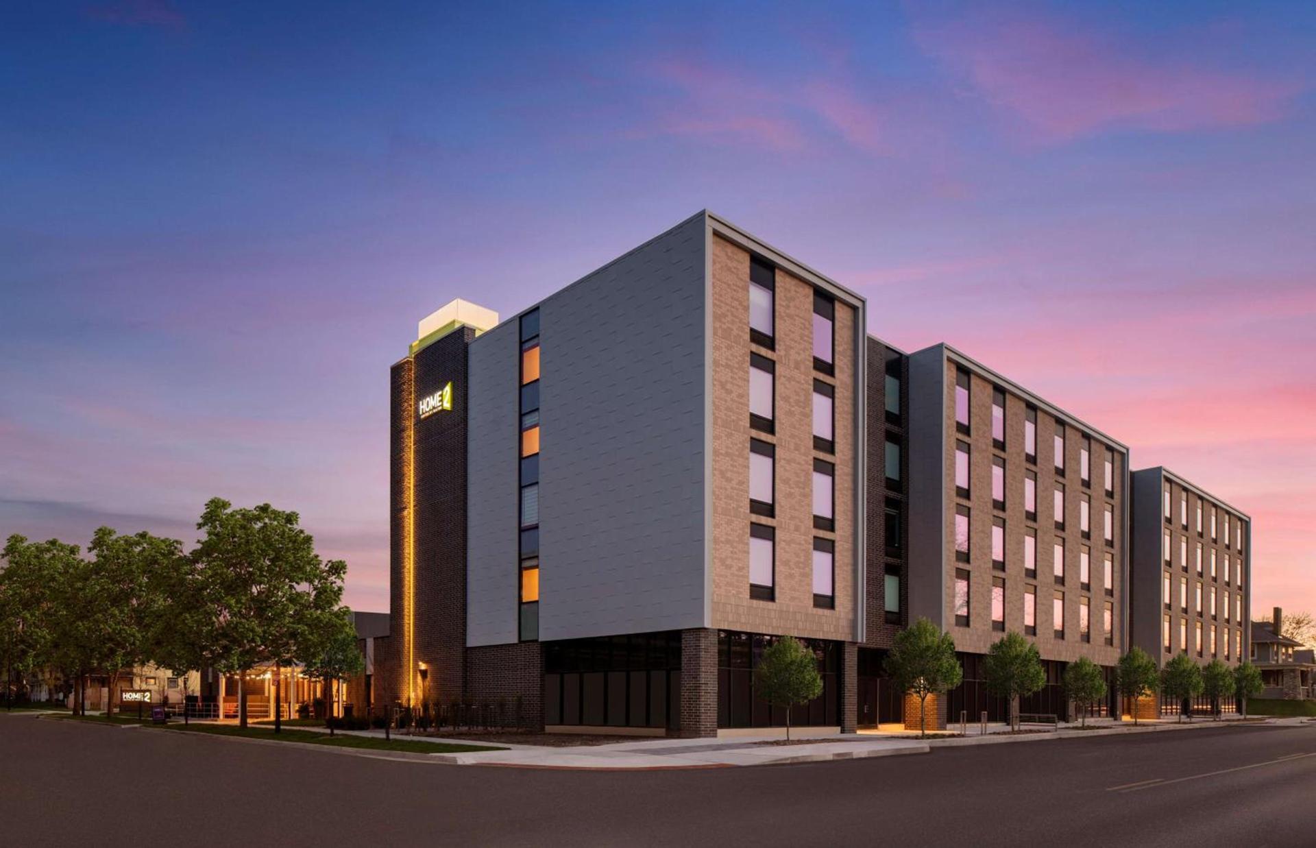 Home2 Suites by Hilton Des Moines at Drake University — hotel in Des Moines