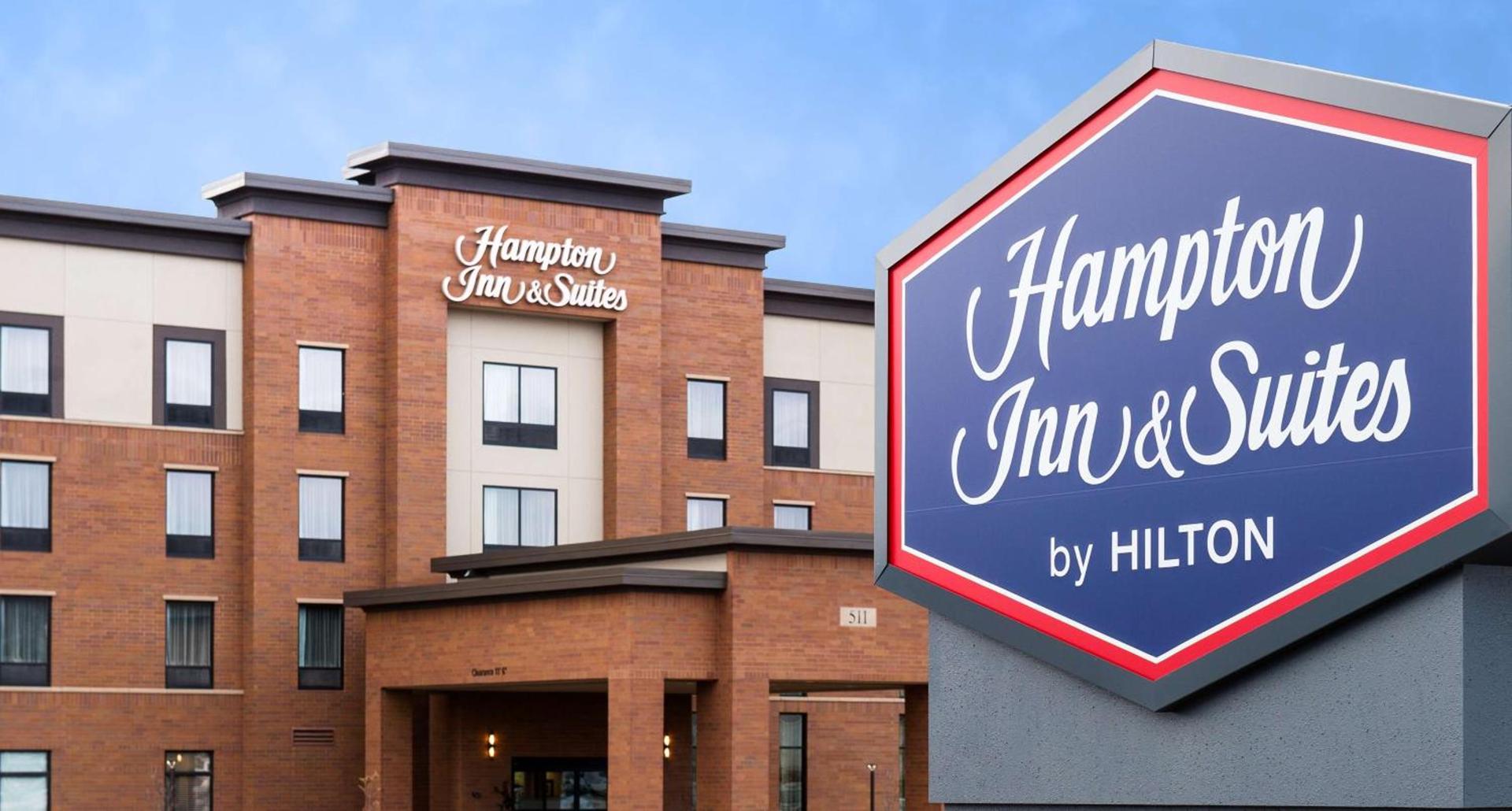 Hampton Inn and Suites La Crosse Downtown — hotel in La Crosse