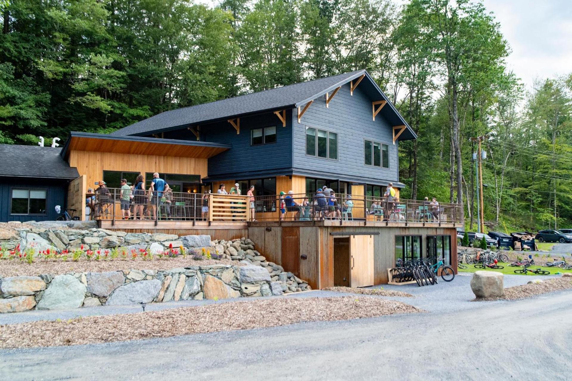 Madbush Falls — hotel in Waitsfield