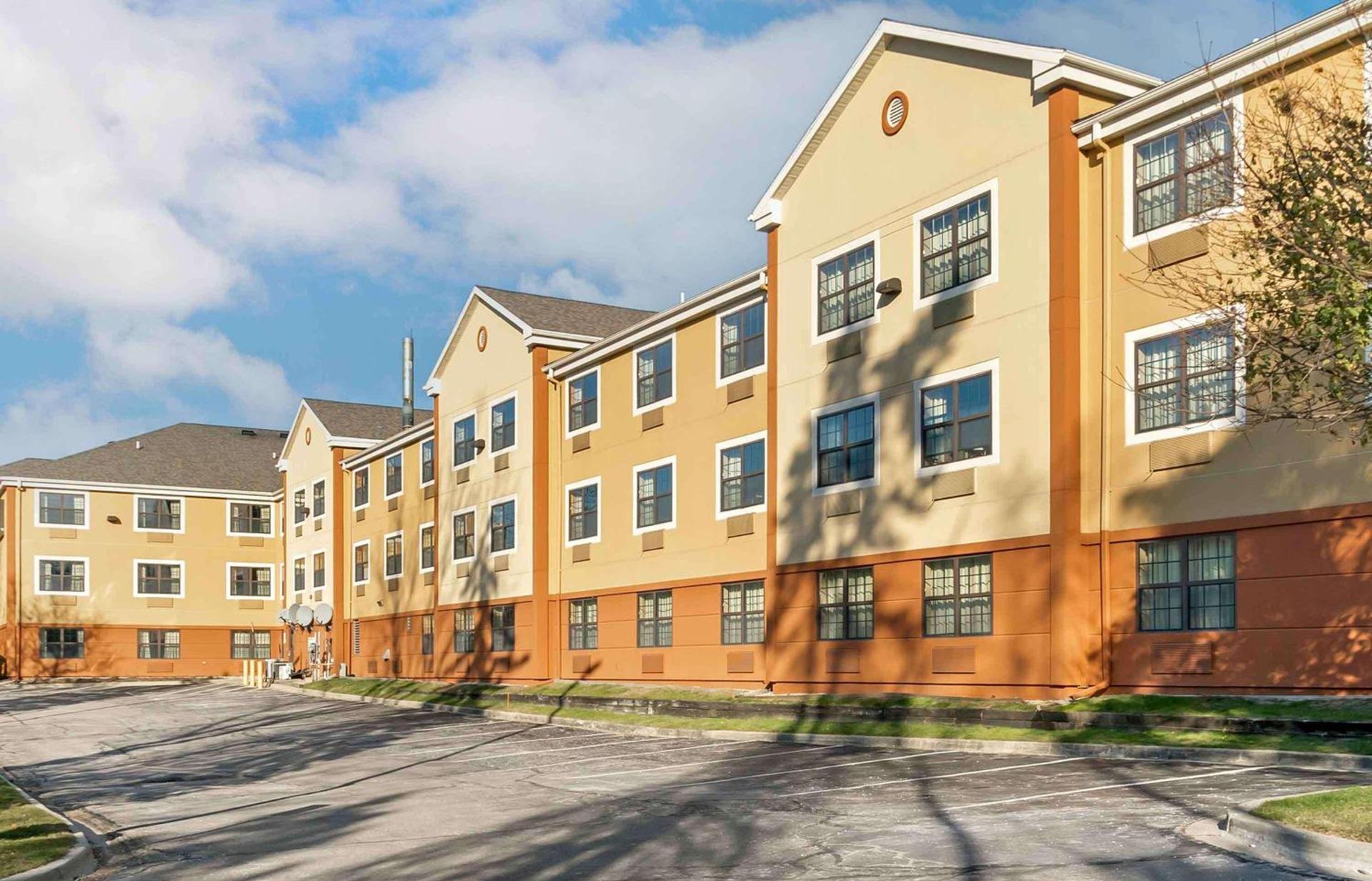 Extended Stay America Select Suites - Detroit - Farmington Hills — hotel in Farmington Hills