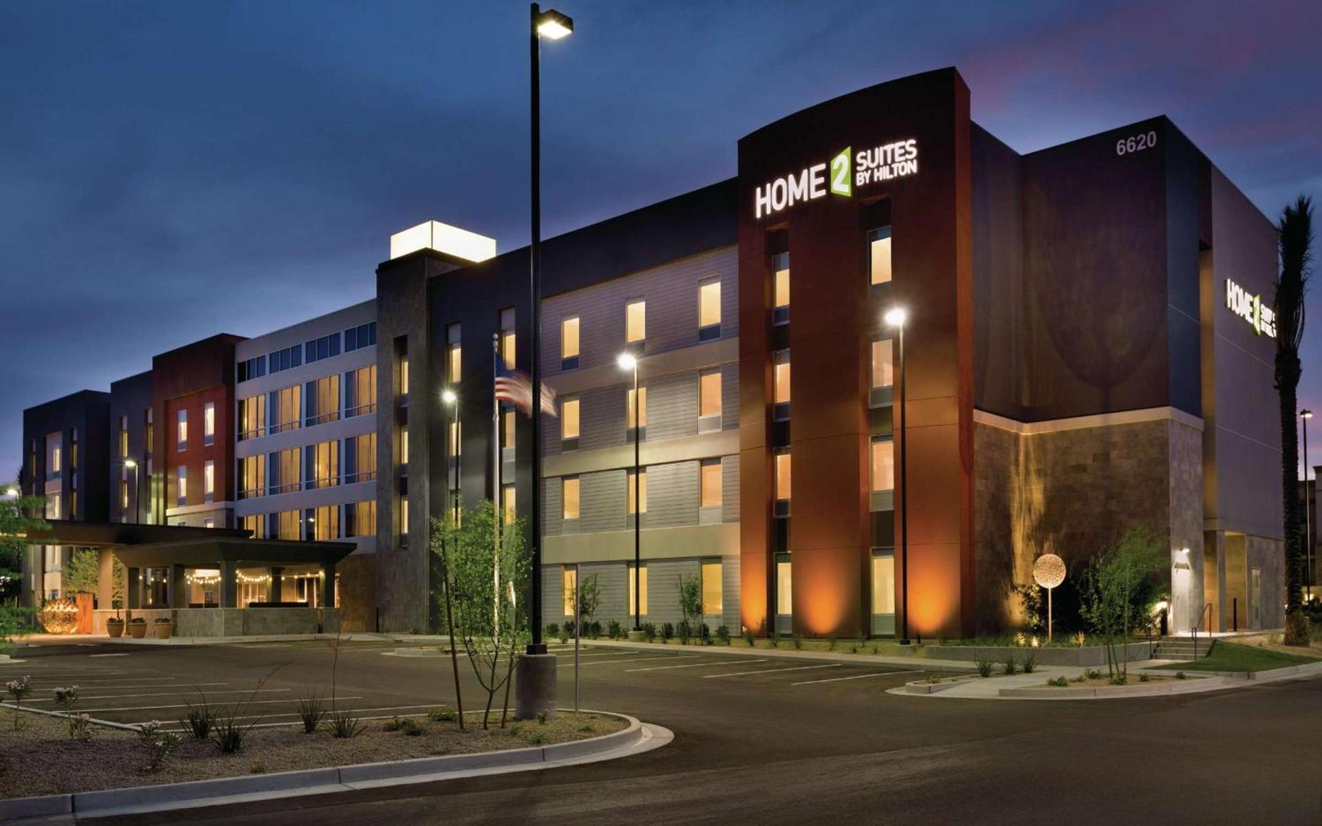 Home2 Suites By Hilton Glendale Westgate — hotel in Glendale