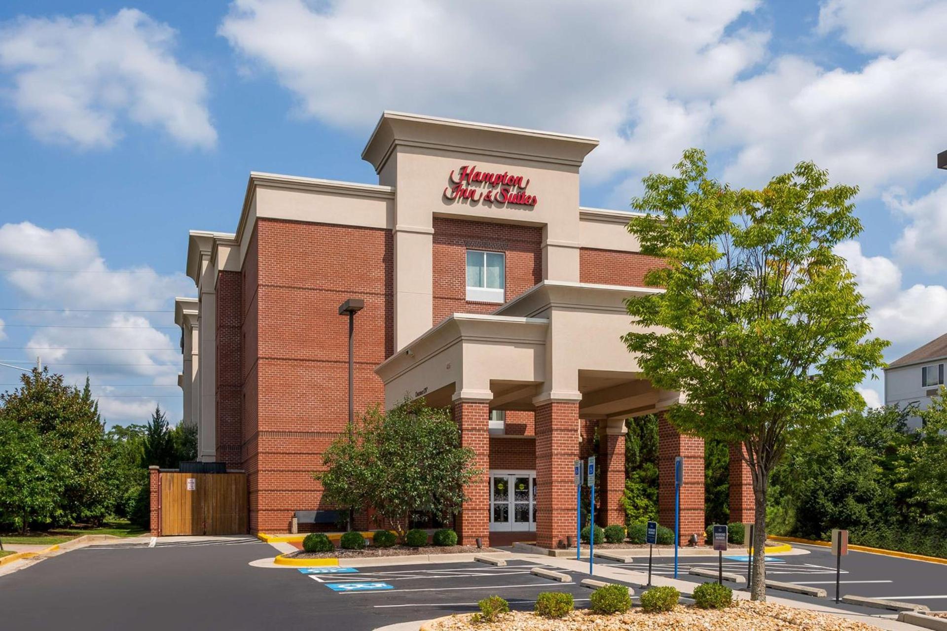 Hampton Inn & Suites Herndon-Reston — hotel in Herndon