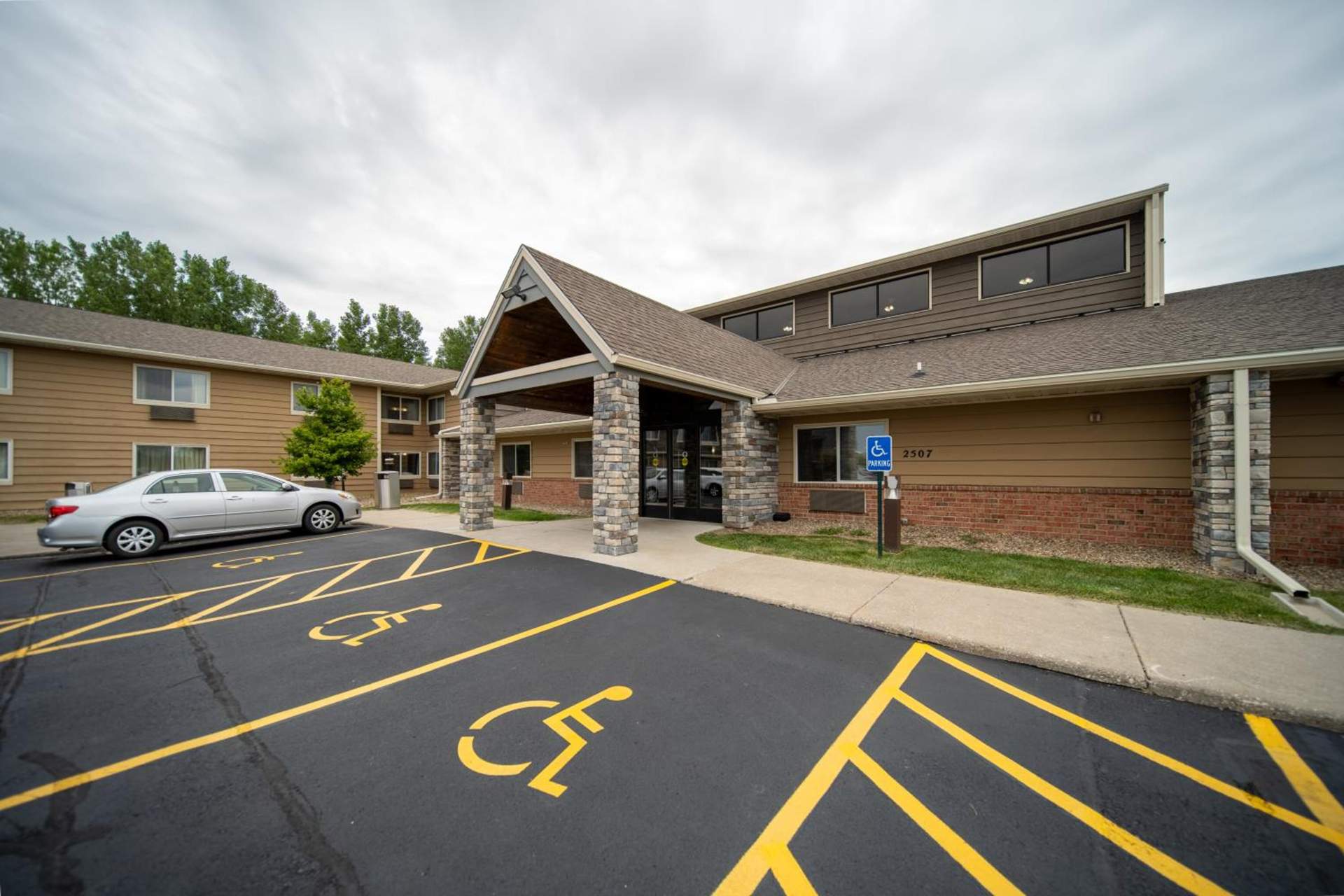 AmericInn by Wyndham Ames