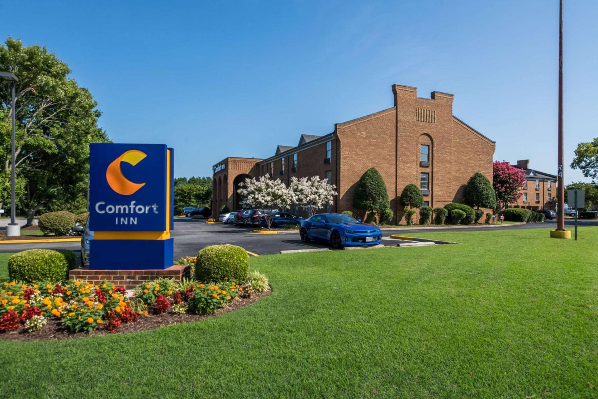Comfort Inn Newport News - Hampton I-64 — hotel in Newport News