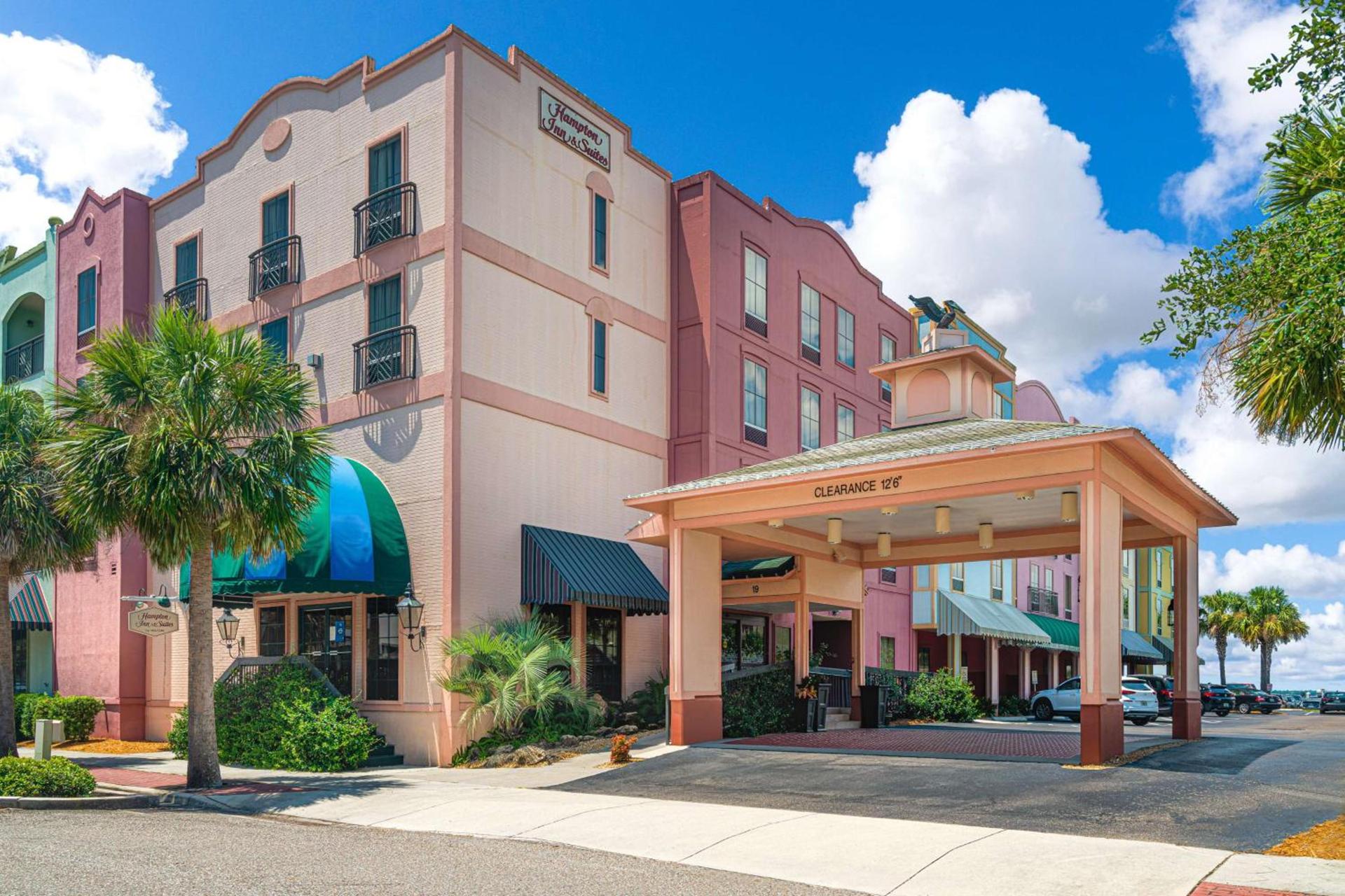 Hampton Inn & Suites Amelia Island-Historic Harbor Front — hotel in Fernandina Beach
