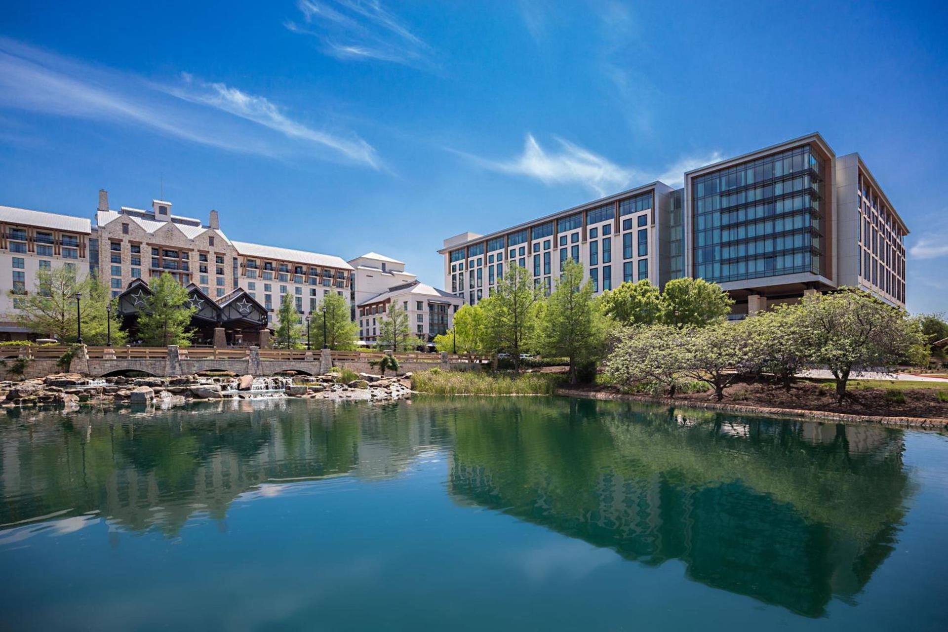 Gaylord Texan Resort and Convention Center — hotel in Grapevine