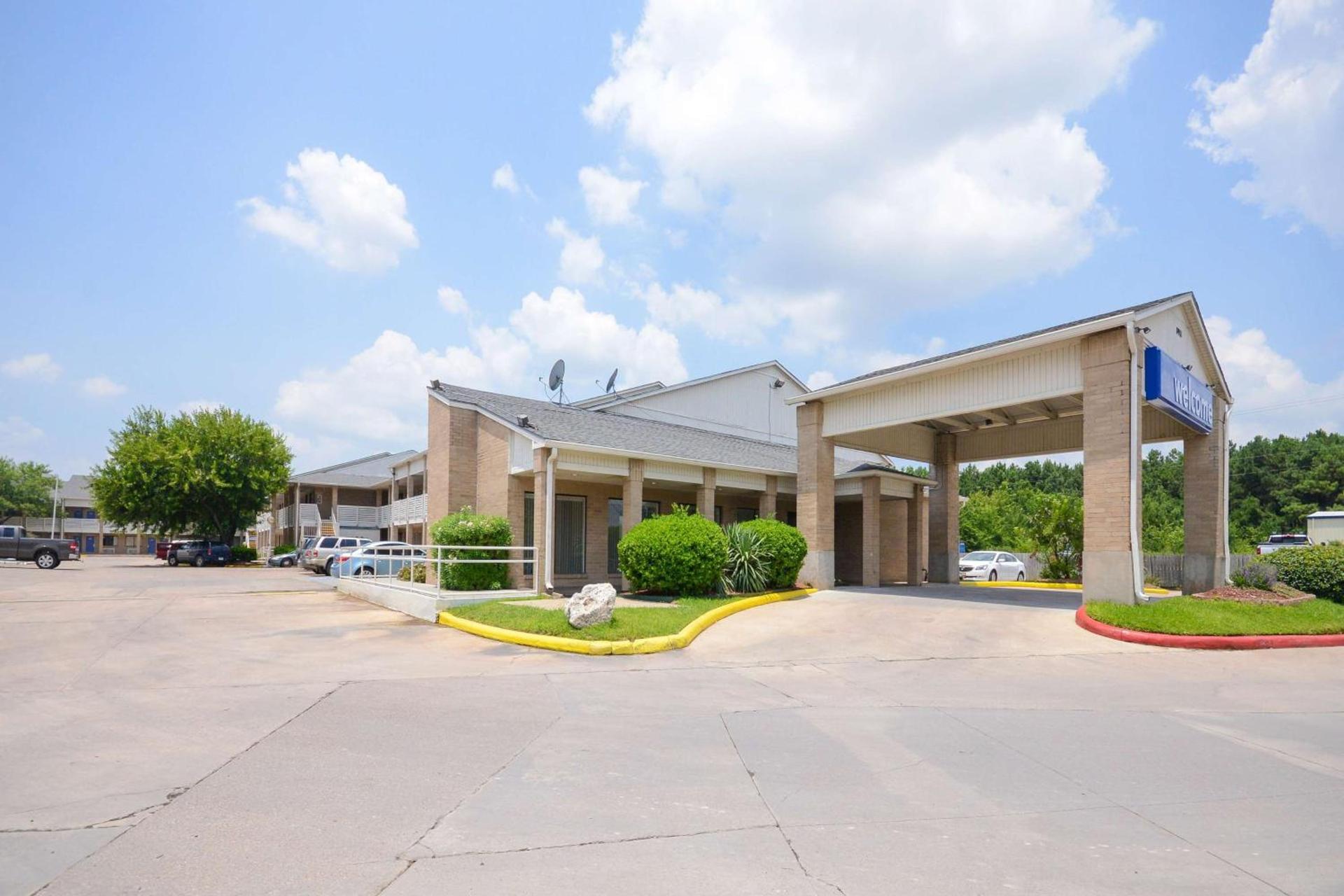 Motel 6-Baytown, TX - Baytown East — hotel in Baytown