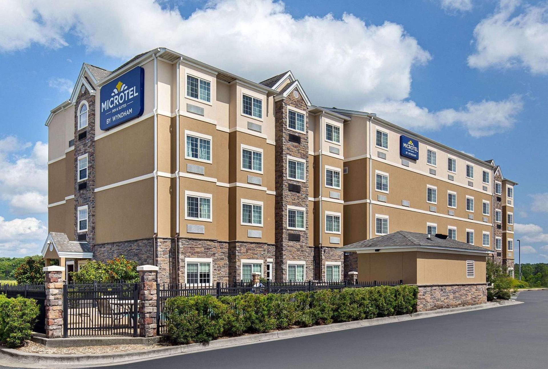 Microtel Inn and Suites by Wyndham — hotel in Opelika