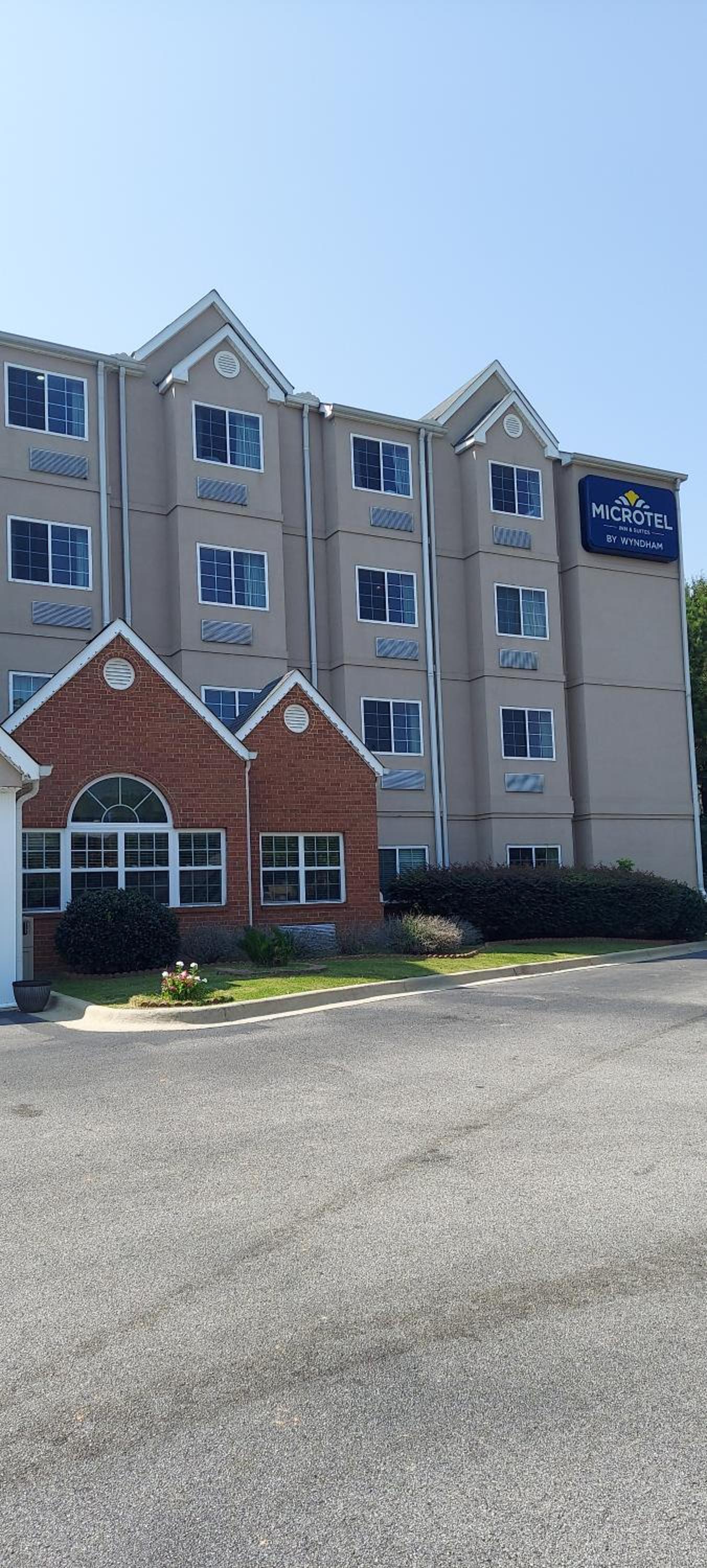 Microtel Inn & Suites by Wyndham Hoover/Birmingham — hotel in Hoover
