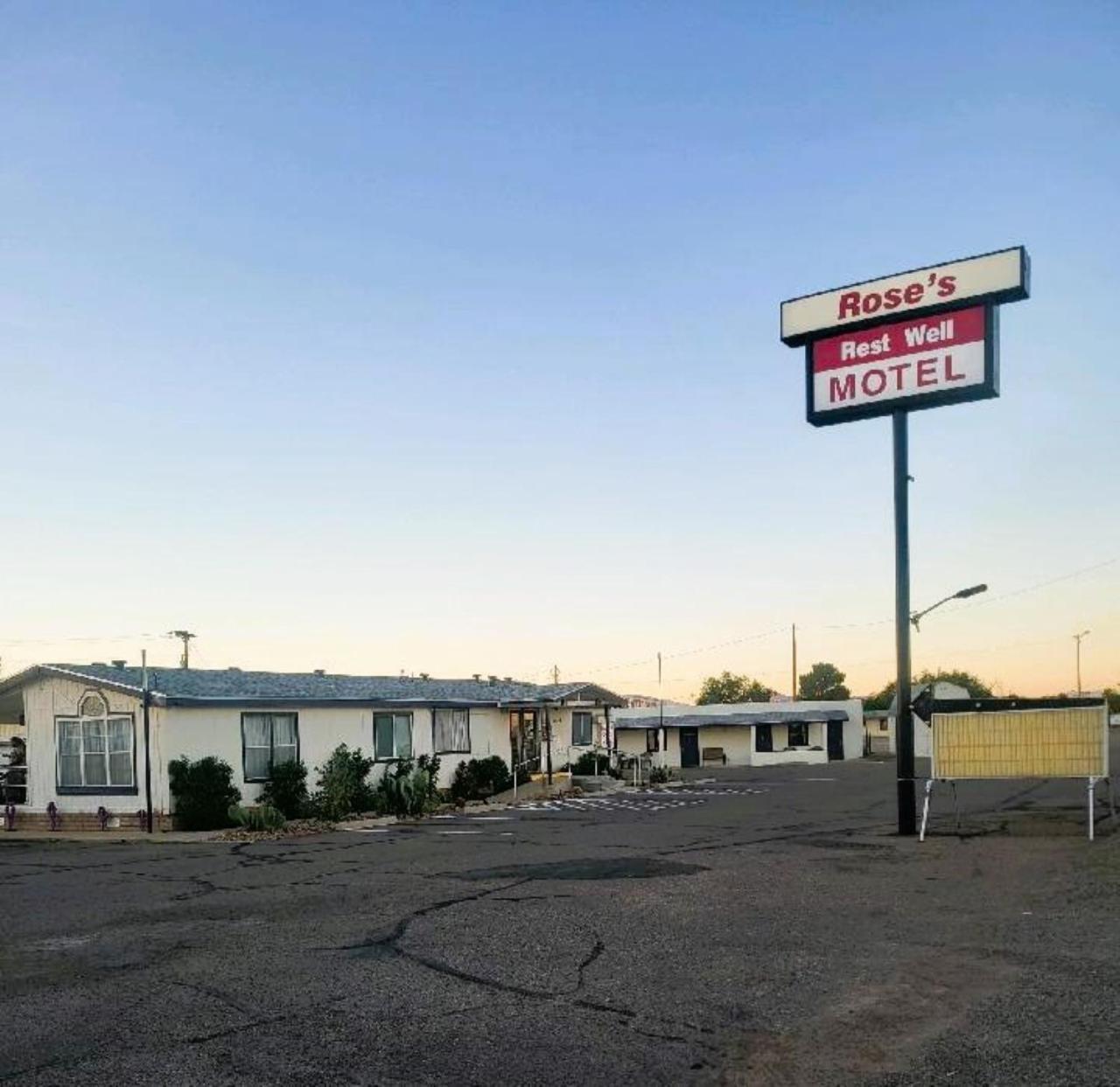 Rose's Motel — hotel in Willcox