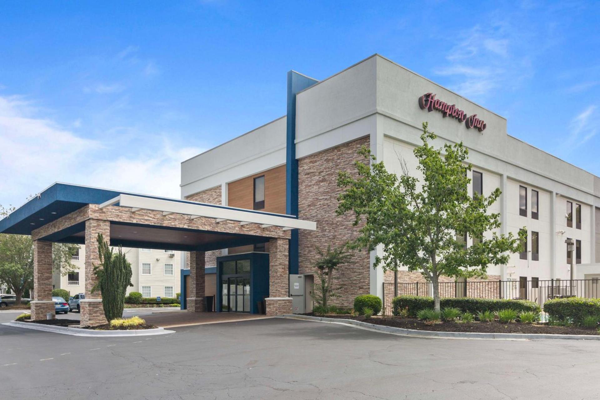 Hampton Inn Atlanta-Woodstock — hotel in Woodstock