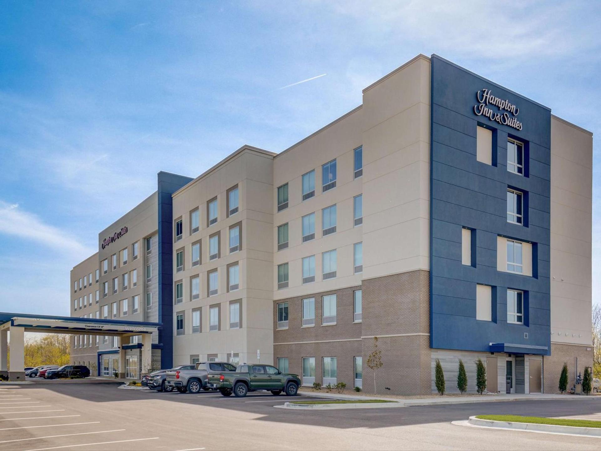 Hampton Inn & Suites Williamstown Ark Encounter, Ky — hotel in Williamstown