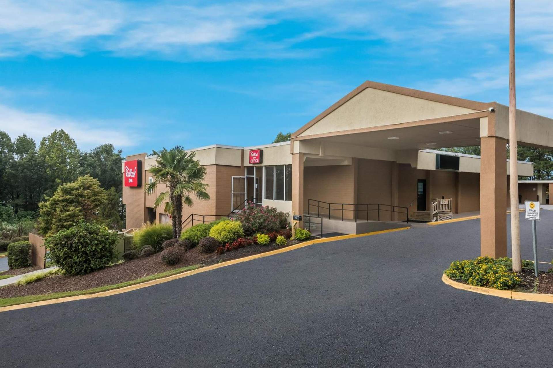 Red Roof Inn Atlanta Airport NE Conley