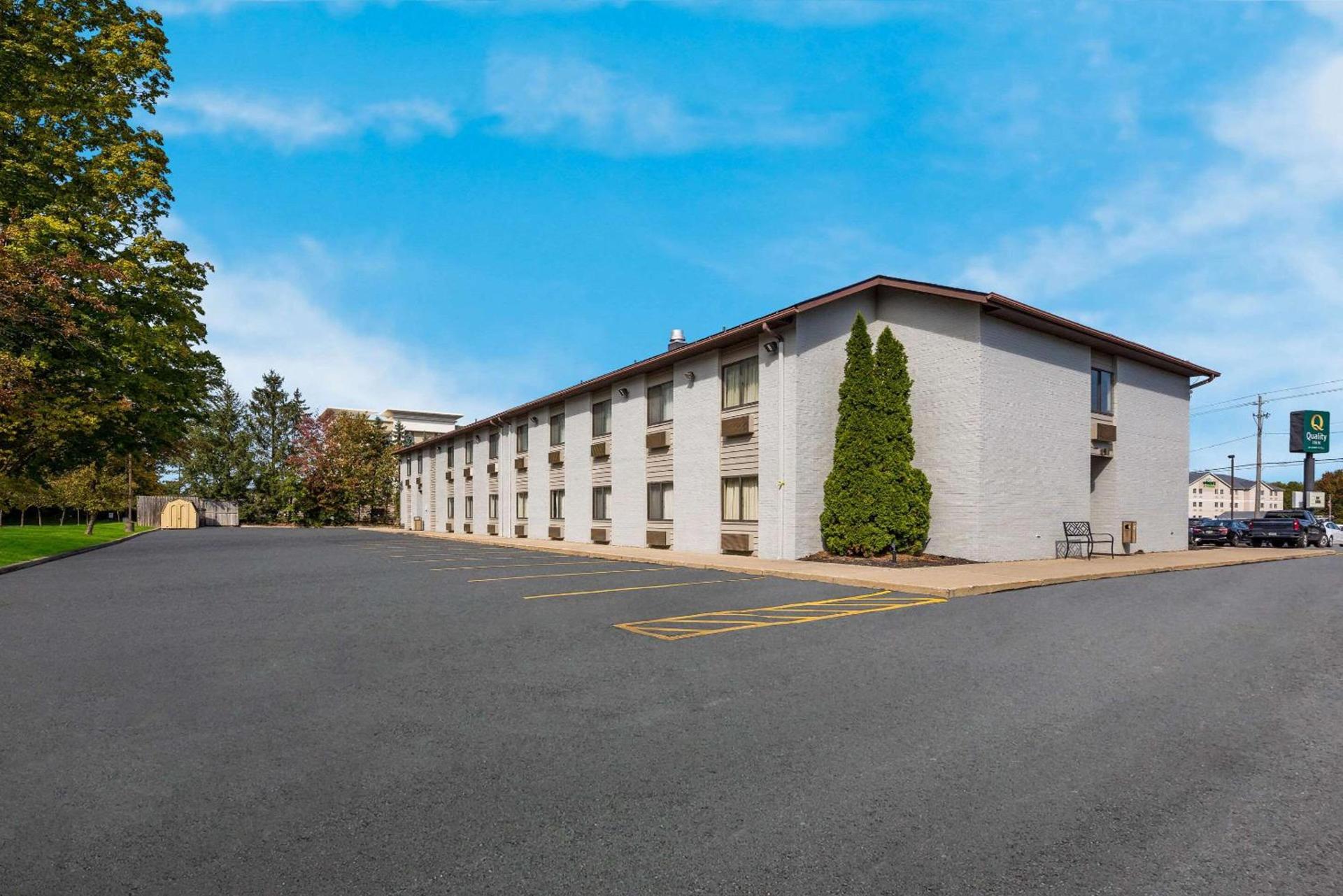 Quality Inn Ashland I 71 & US 250 — hotel in Ashland