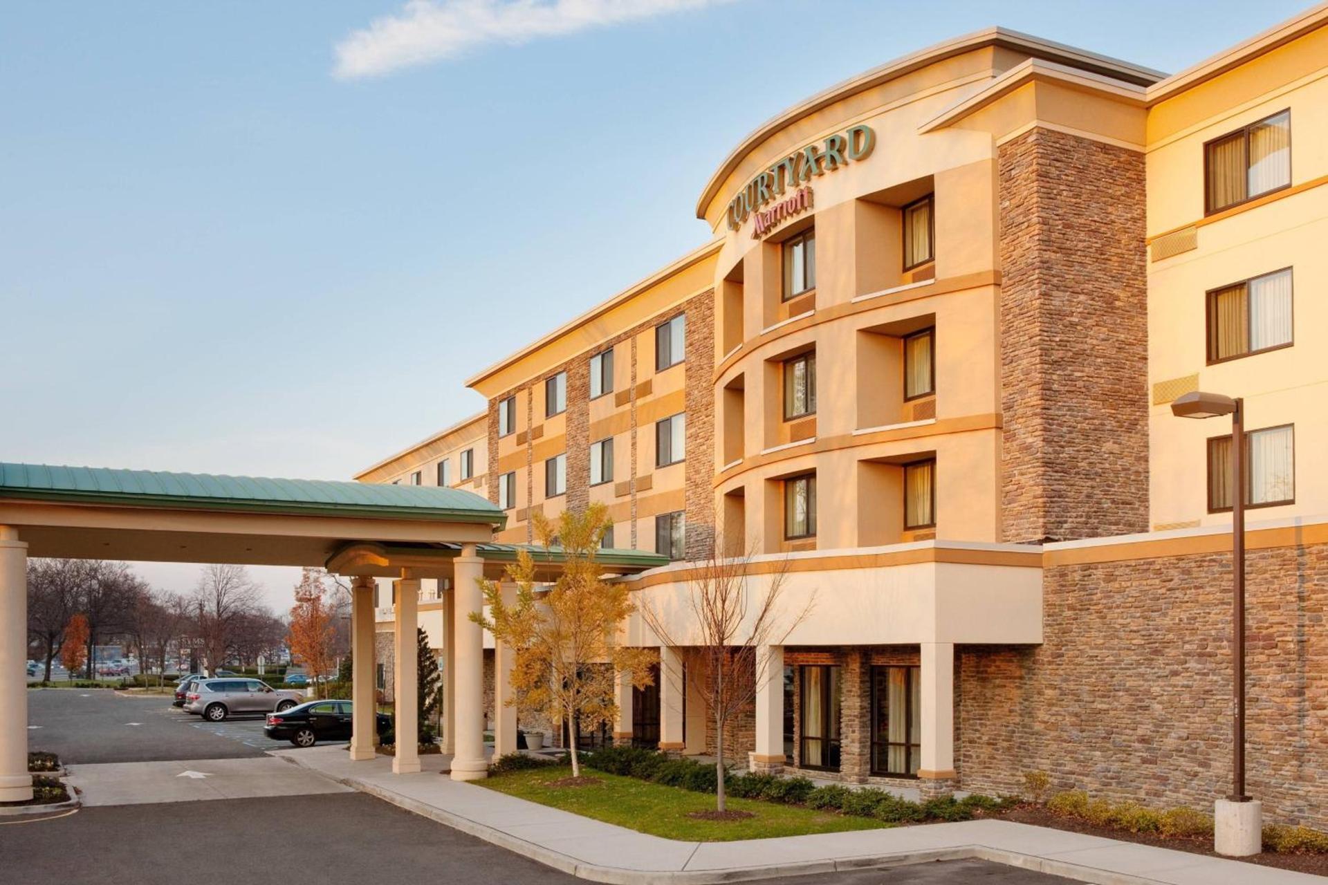 Courtyard by Marriott Paramus — hotel in Paramus