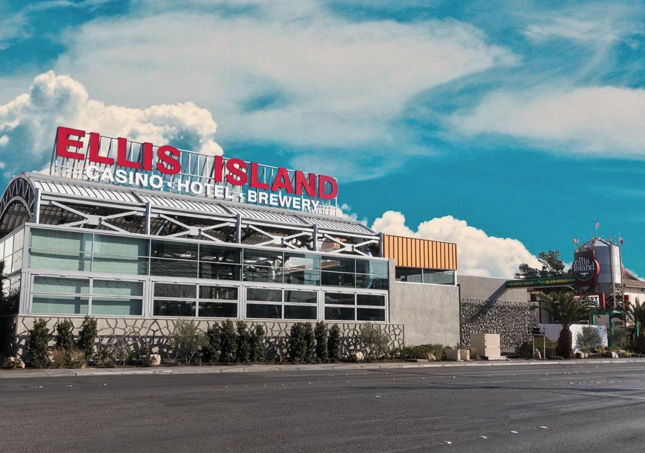 Ellis Island Hotel Casino & Brewery — hotel in Las Vegas