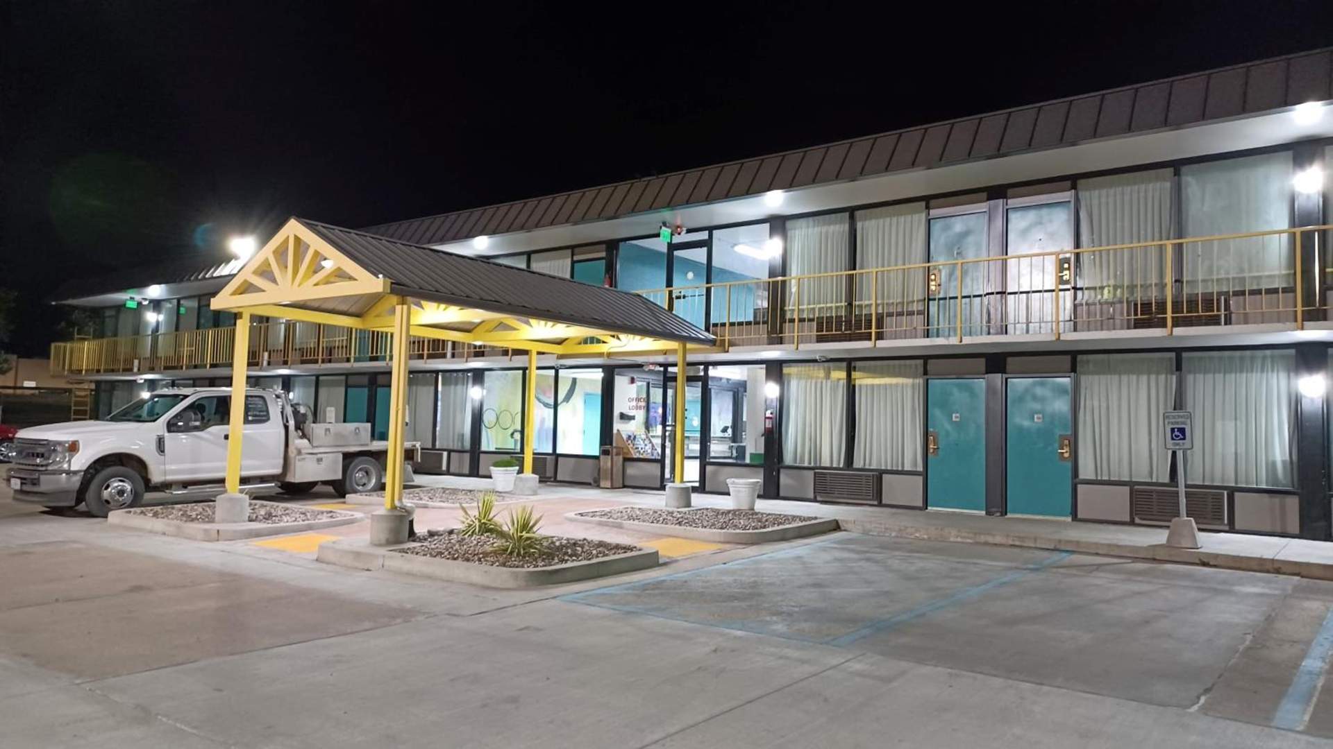 Econo Lodge Oak Grove-Blue Springs