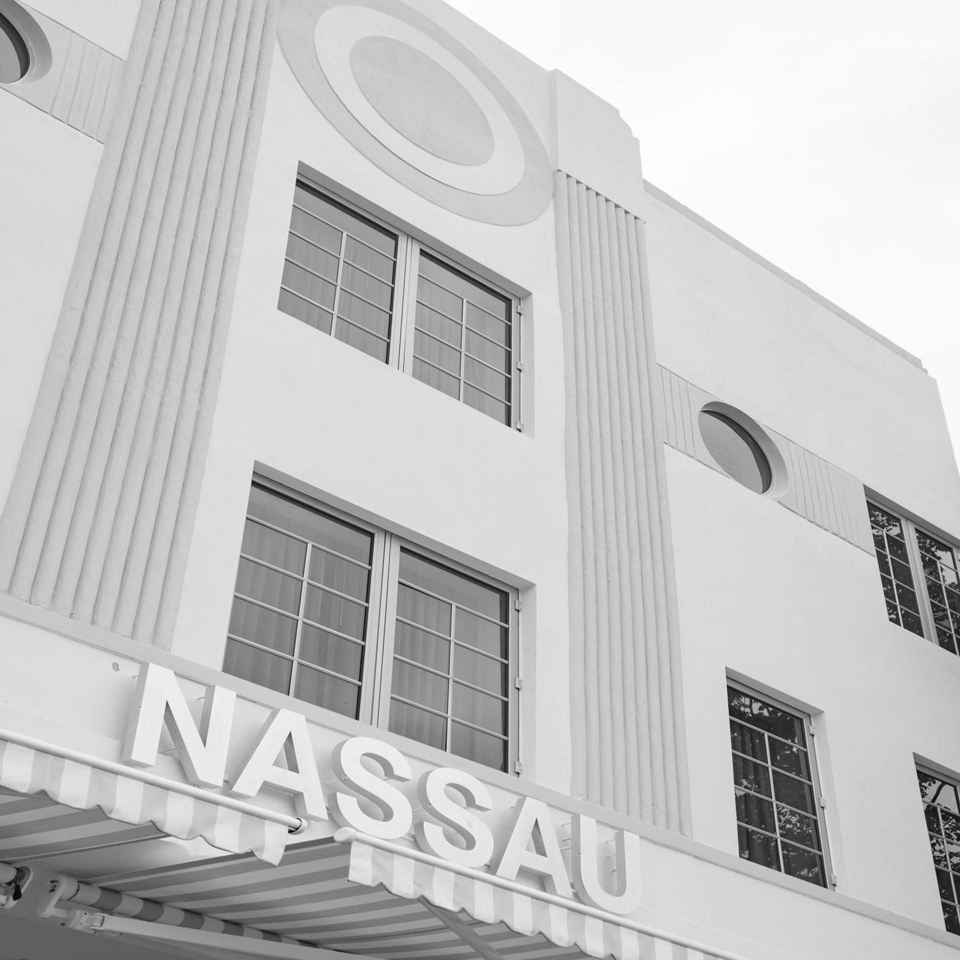 Nassau Suite South Beach, an All Suite Hotel — hotel in Miami Beach