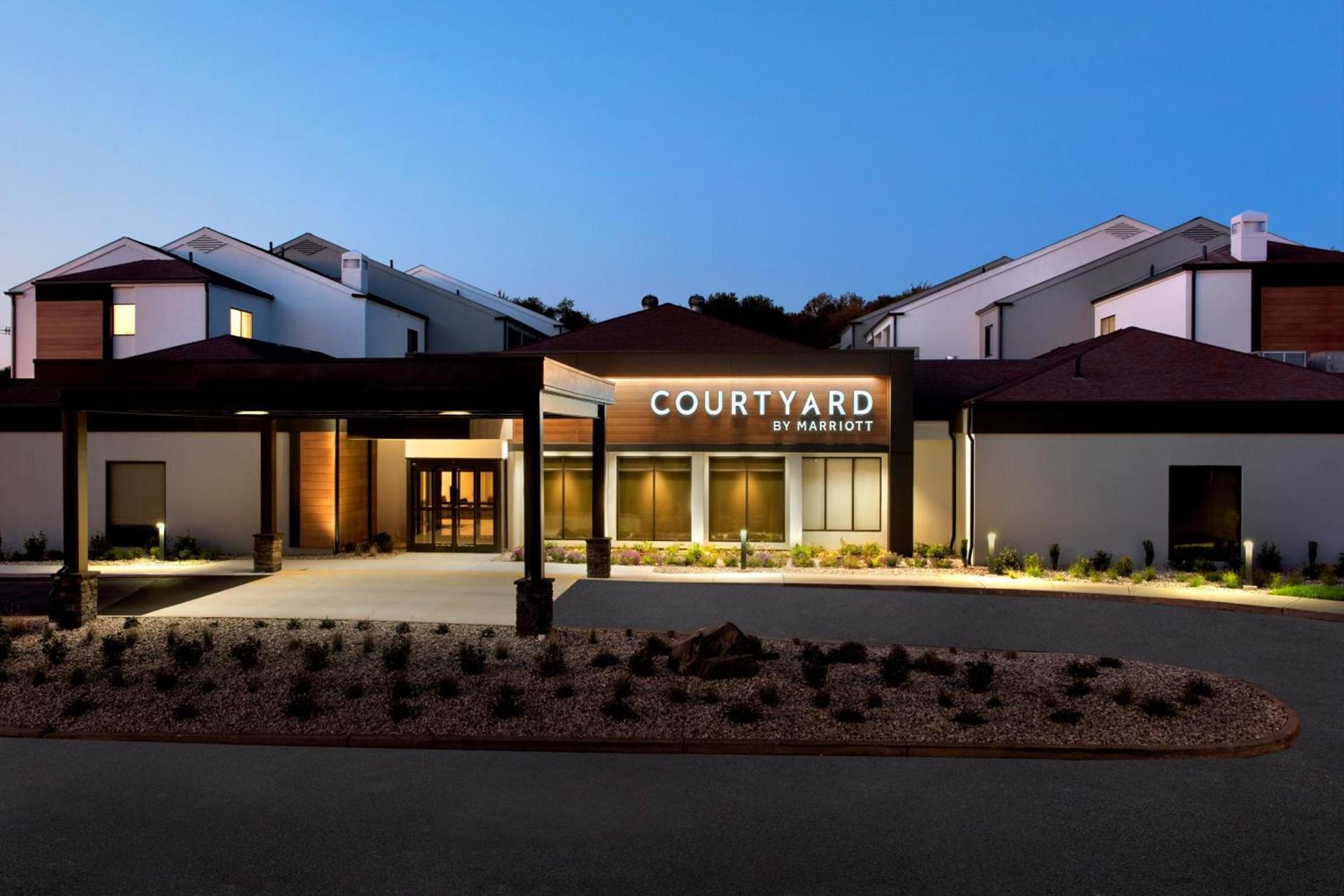 Courtyard by Marriott New Haven Wallingford — hotel in Wallingford