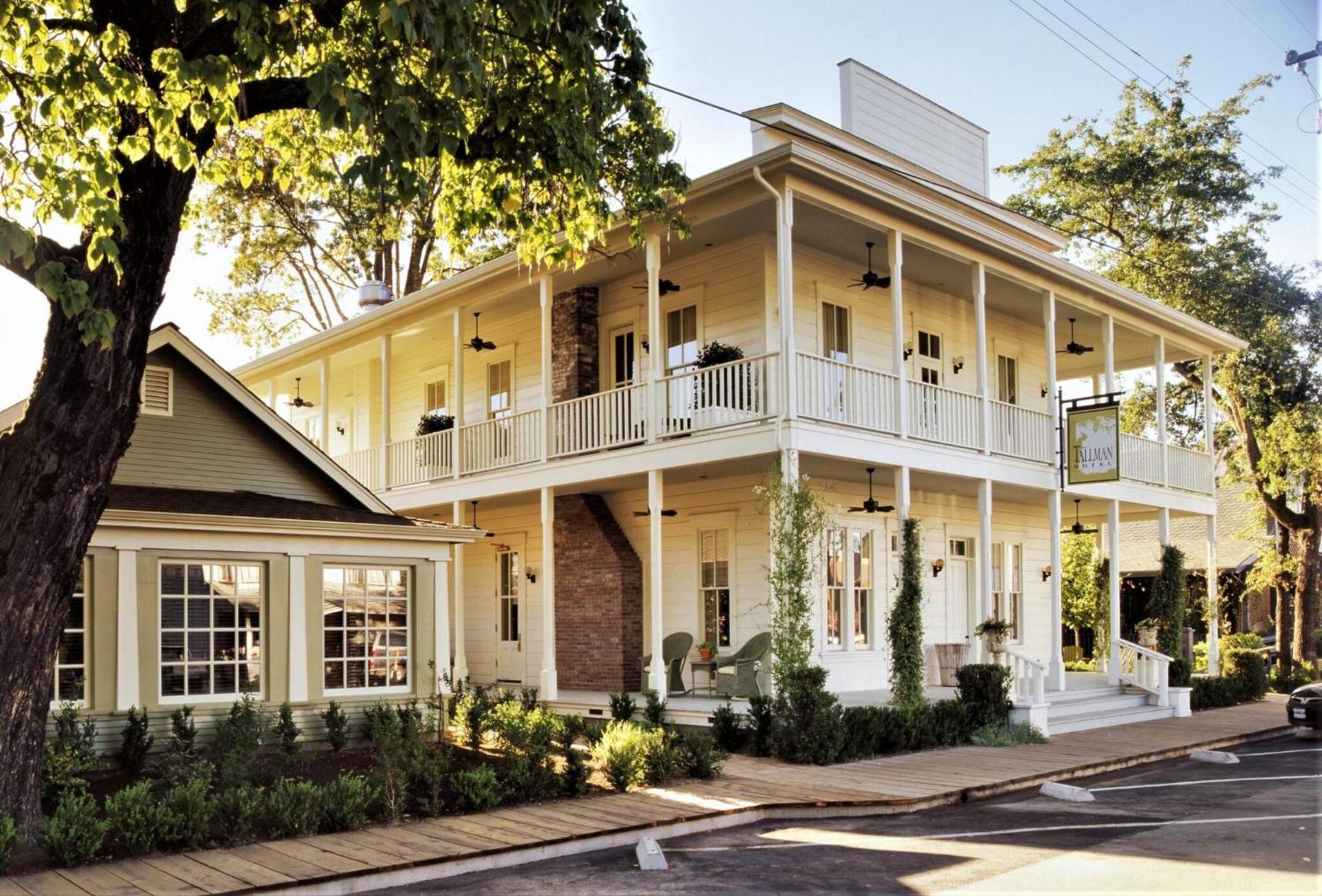 Tallman Hotel — hotel in Upper Lake
