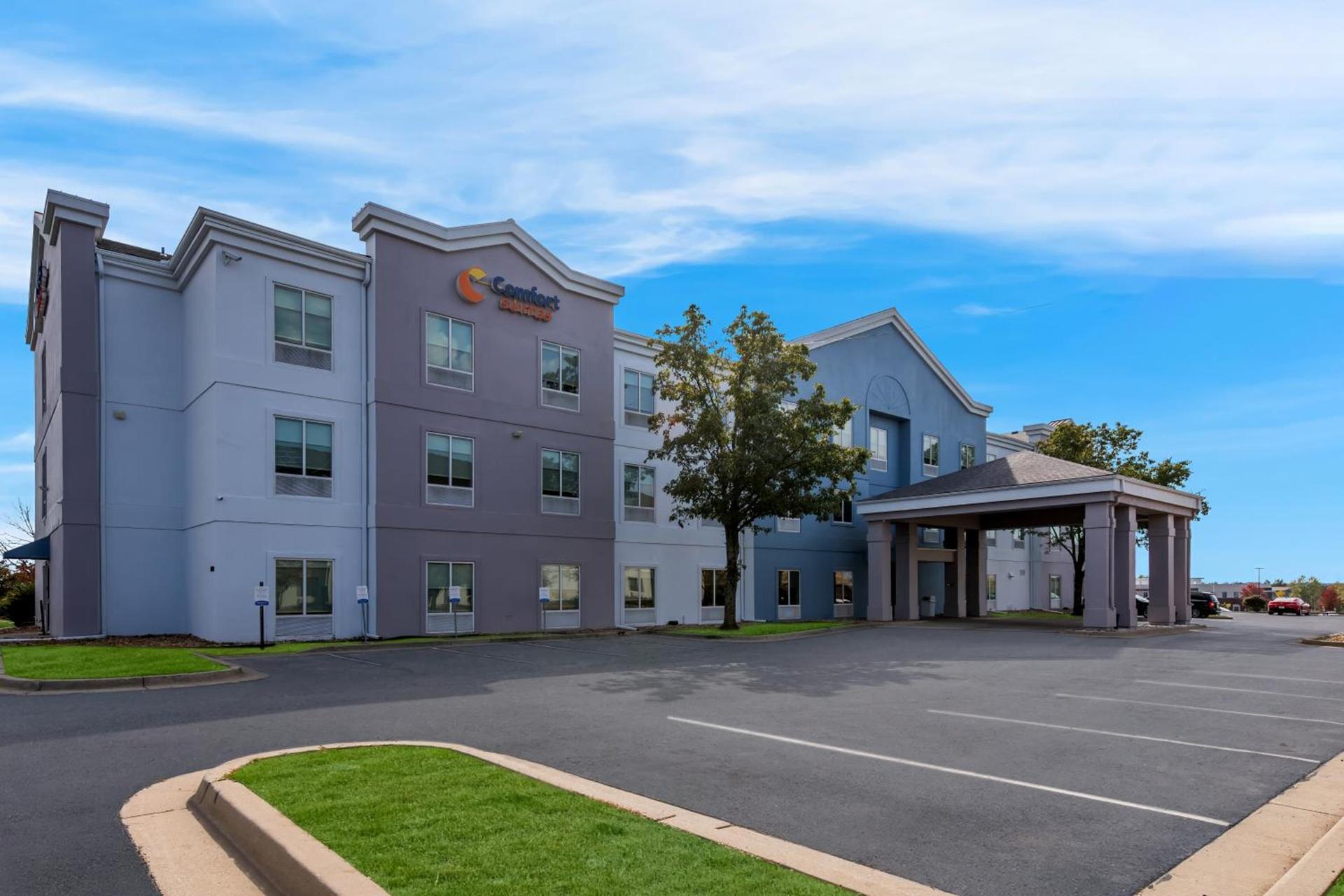 Comfort Suites Kansas City-Liberty — hotel in Liberty
