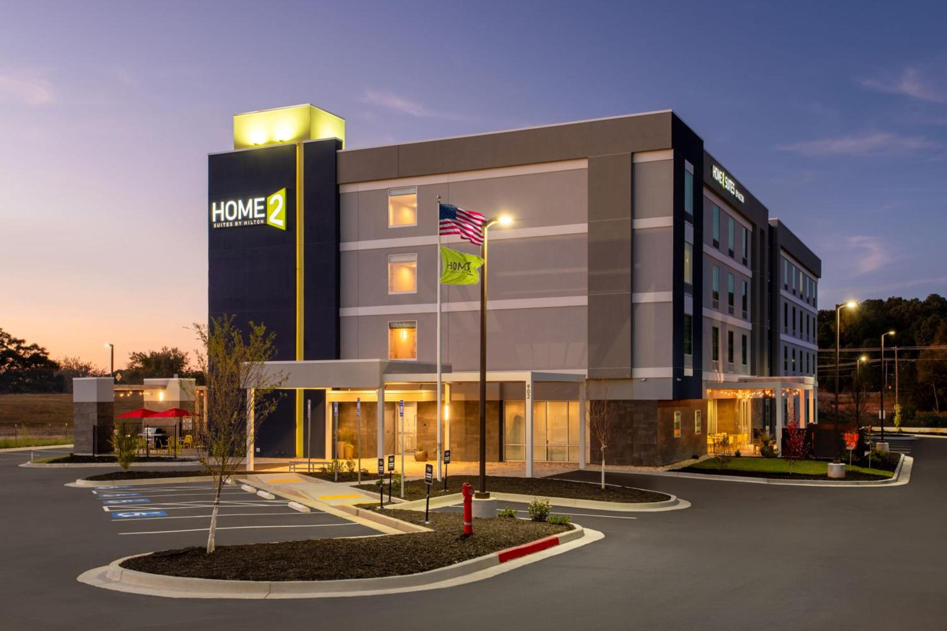 Home2 Suites By Hilton Calhoun — hotel in Calhoun