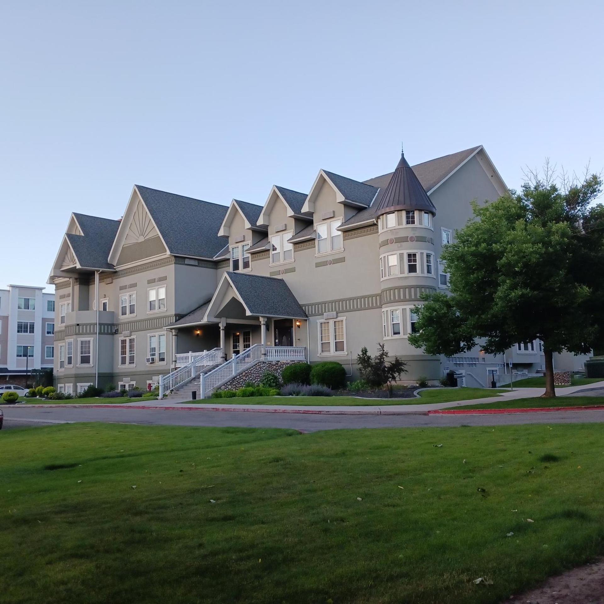 The Anniversary Inn - Boise — hotel in Boise