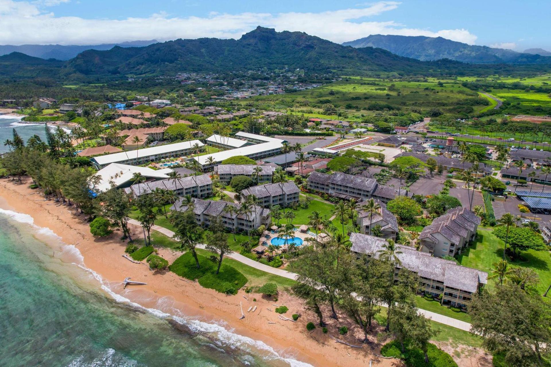 Aston Islander On The Beach — hotel in Kapaa