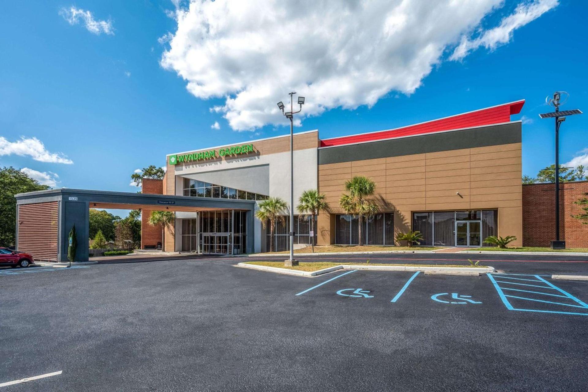 Wyndham Garden Columbia-Ft Jackson — hotel in Columbia
