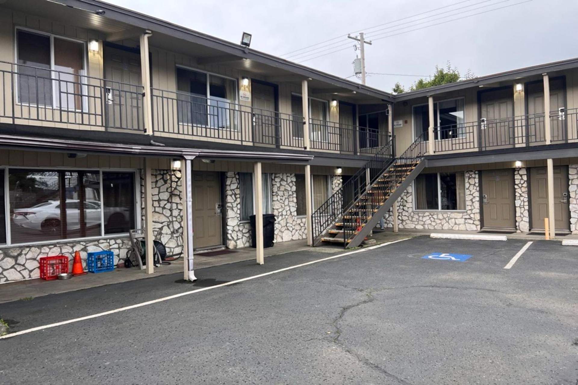 Anchor Bay Inn near Winchester Bay