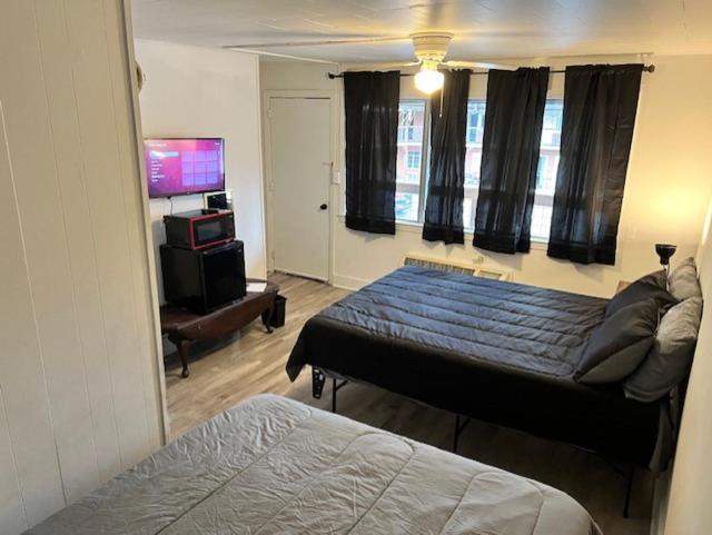 Spruce Pine Inn