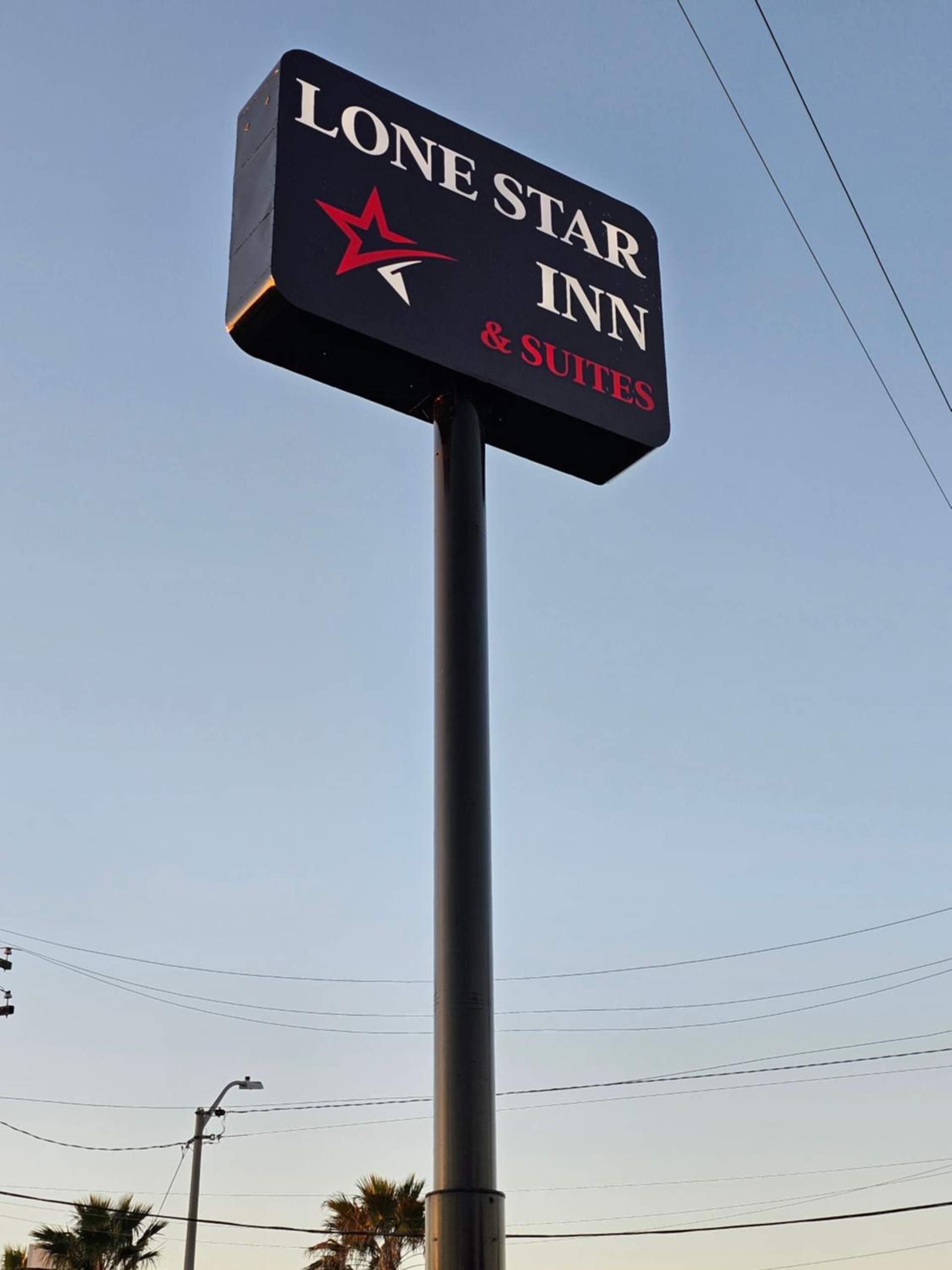 Lone Star Inn & Suites by OYO Harlingen TX