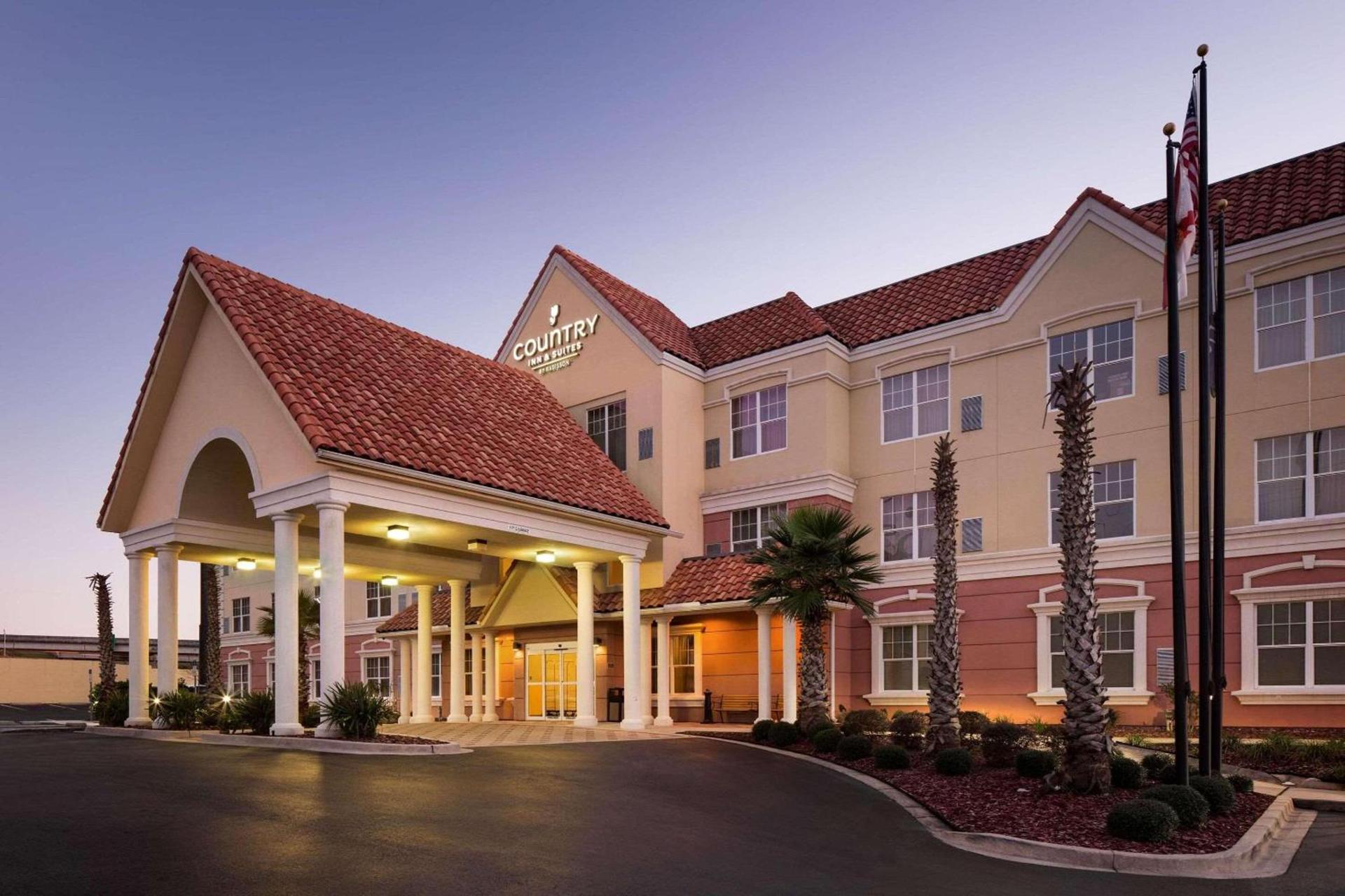Country Inn & Suites by Radisson, Crestview, FL — hotel in Crestview