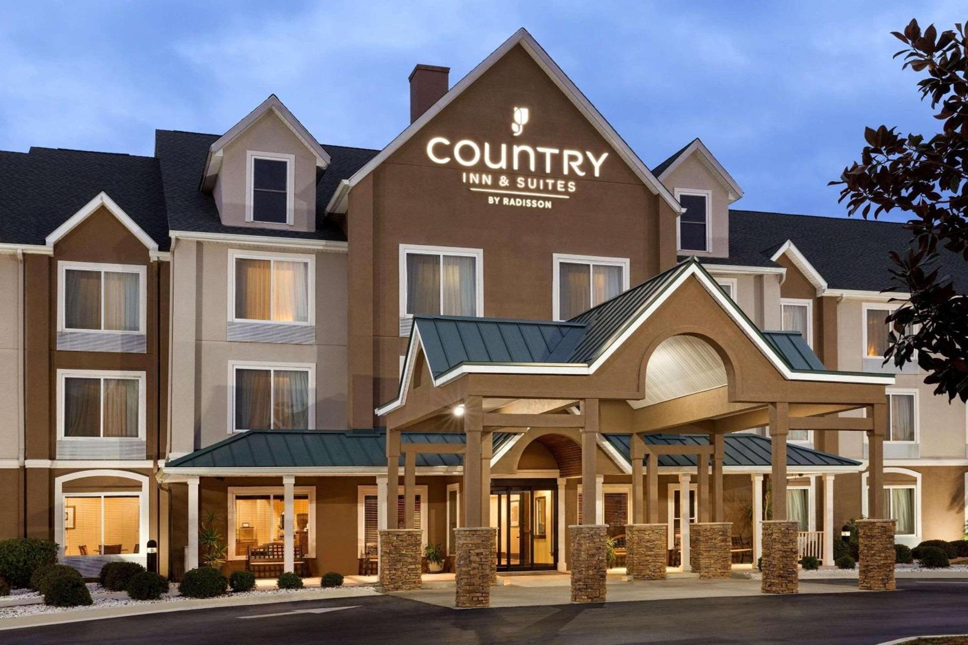 Country Inn & Suites by Radisson, Savannah I-95 North, GA — hotel in Port Wentworth