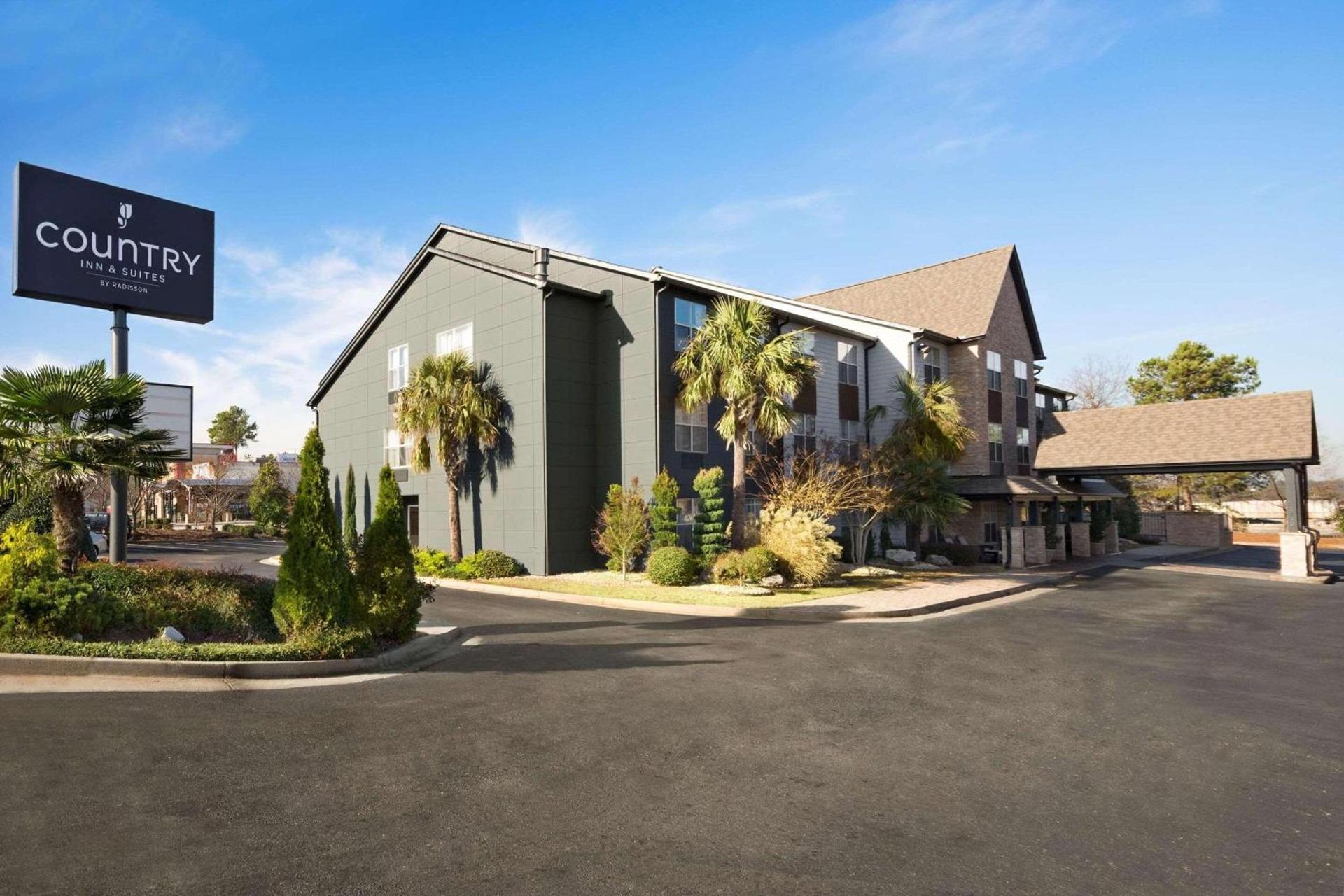Baymont Inn & Suites by Wyndham Morrow - Atlanta I-75 South — hotel in Morrow